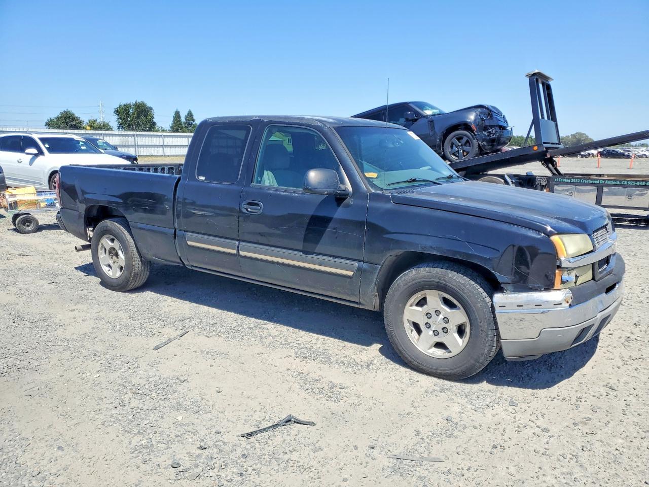 2005 Chevrolet Silverado C1500 Black vin: 2GCEC19V351152416