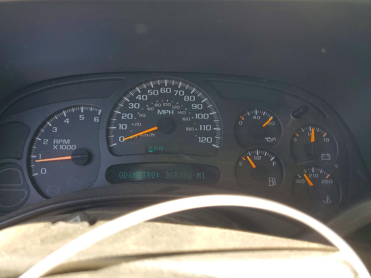 2005 Chevrolet Silverado C1500 Black vin: 2GCEC19V351152416