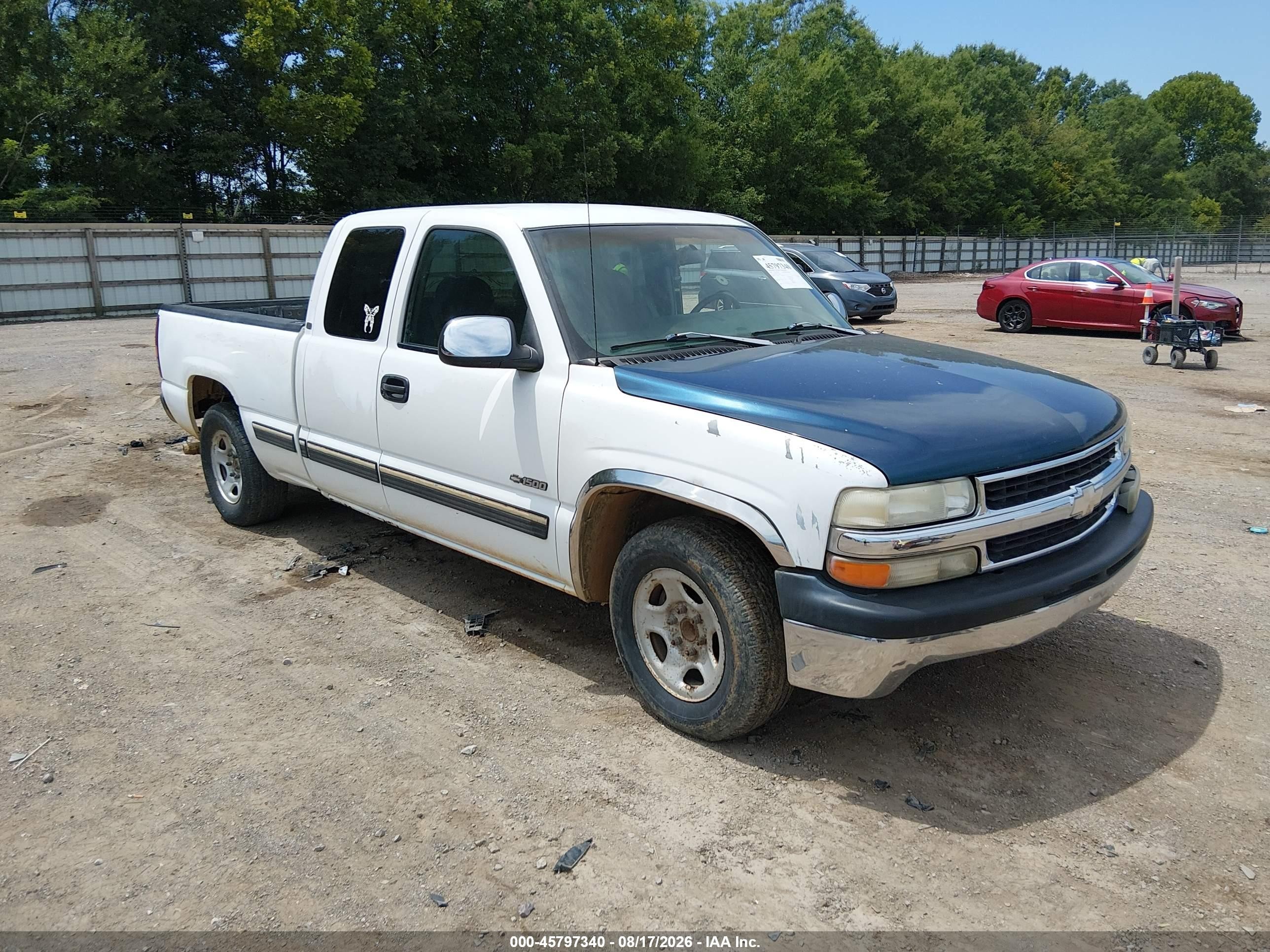 1999 Chevrolet Silverado 1500 Ls White vin: 2GCEC19V3X1225867