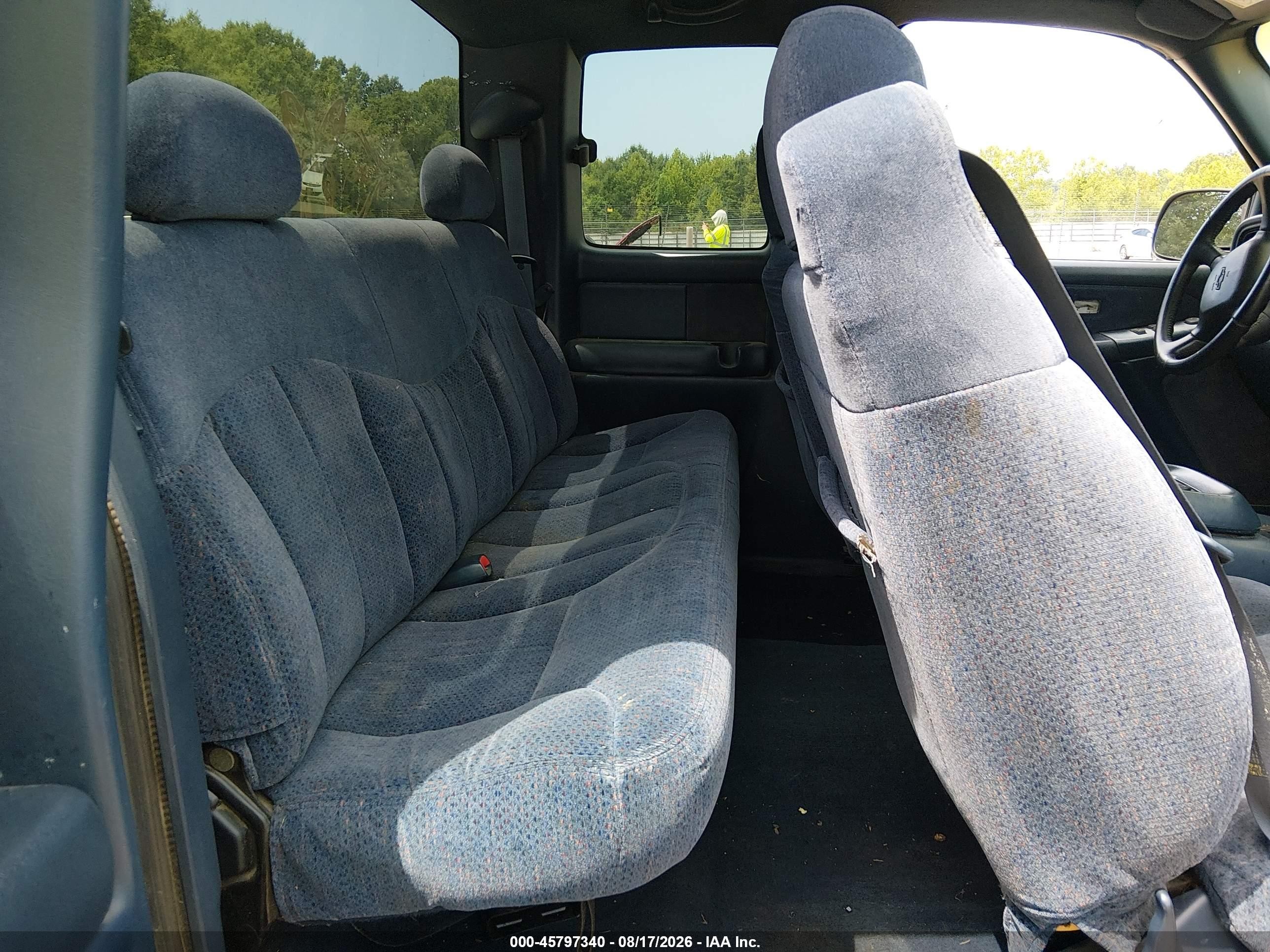 1999 Chevrolet Silverado 1500 Ls White vin: 2GCEC19V3X1225867