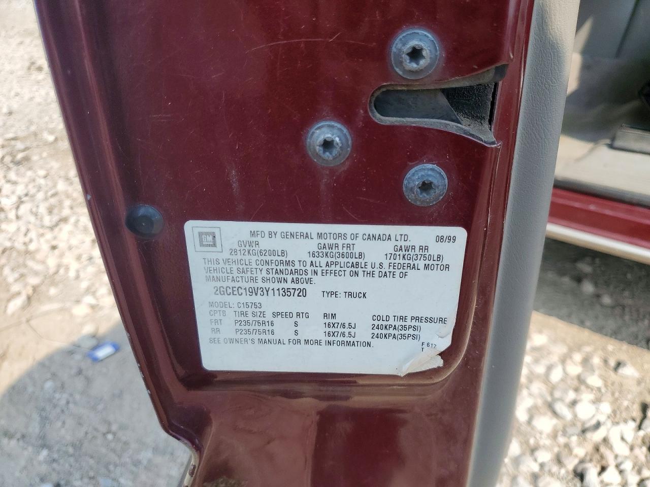 2000 Chevrolet Silverado C1500 Maroon vin: 2GCEC19V3Y1135720