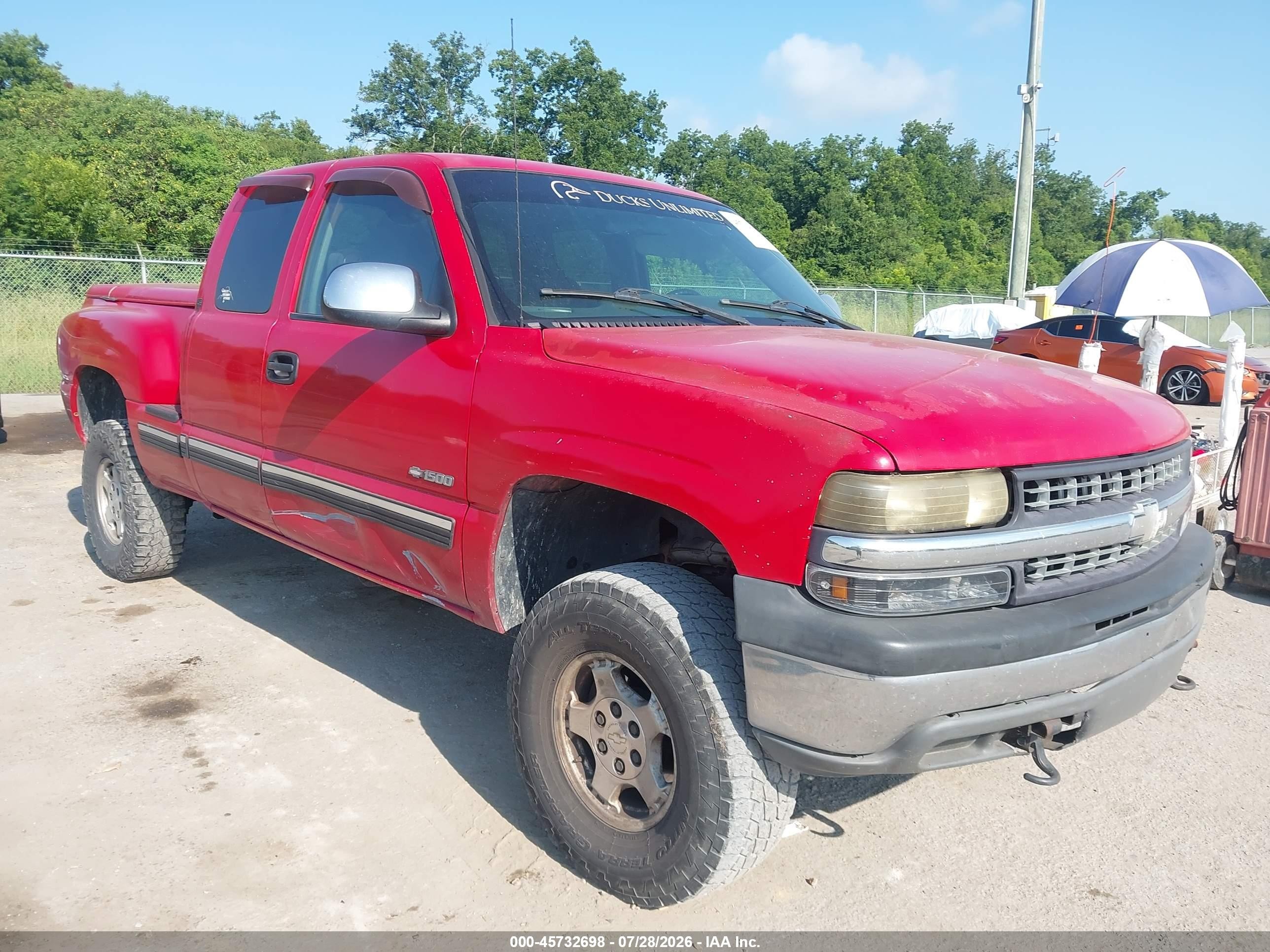 2001 Chevrolet Silverado 1500 Ls Красный vin: 2GCEC19V411159319