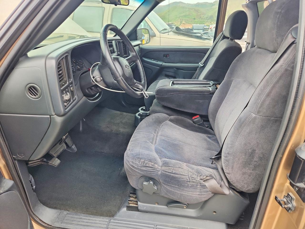 2001 Chevrolet Silverado C1500 Tan vin: 2GCEC19V411239266