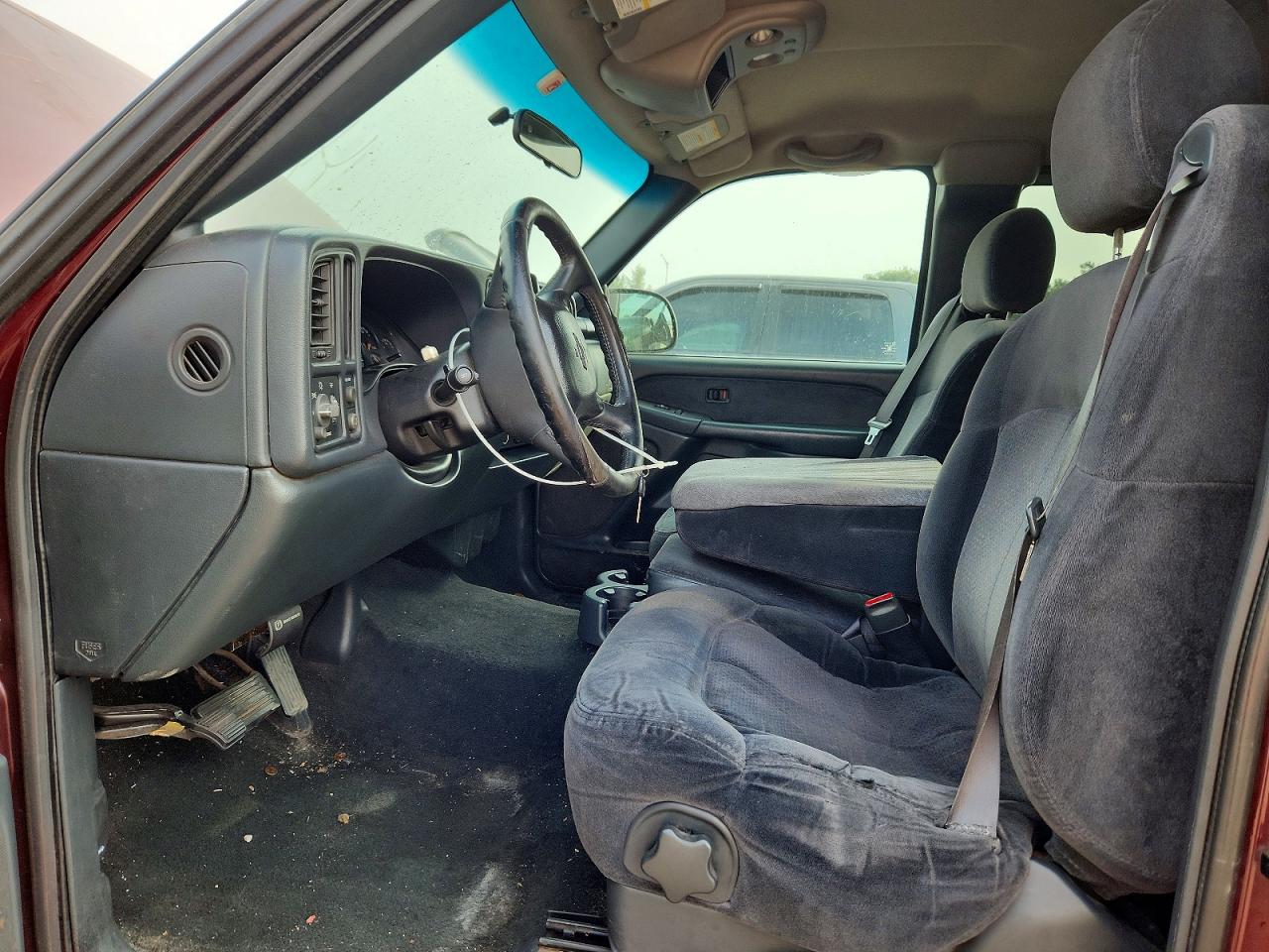 2001 Chevrolet Silverado C1500 Maroon vin: 2GCEC19V411254835
