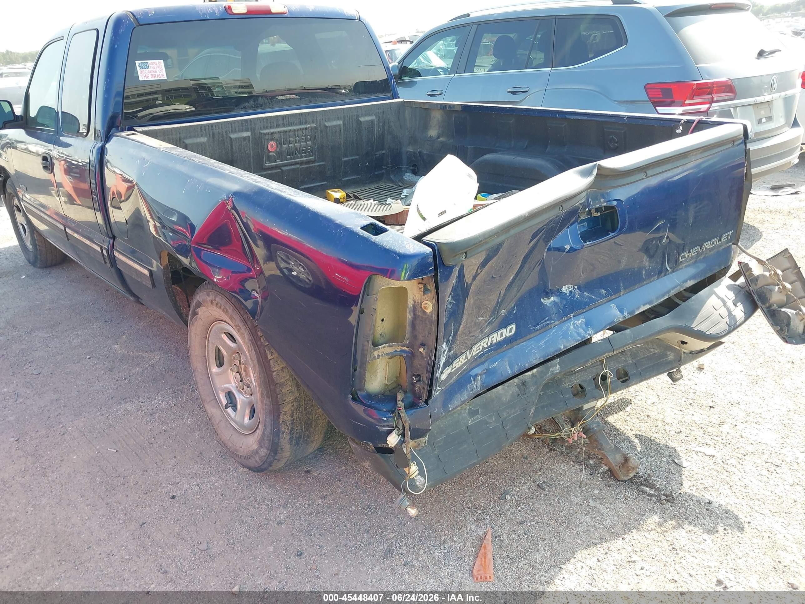 2001 Chevrolet Silverado 1500 Ls Blue vin: 2GCEC19V411400022
