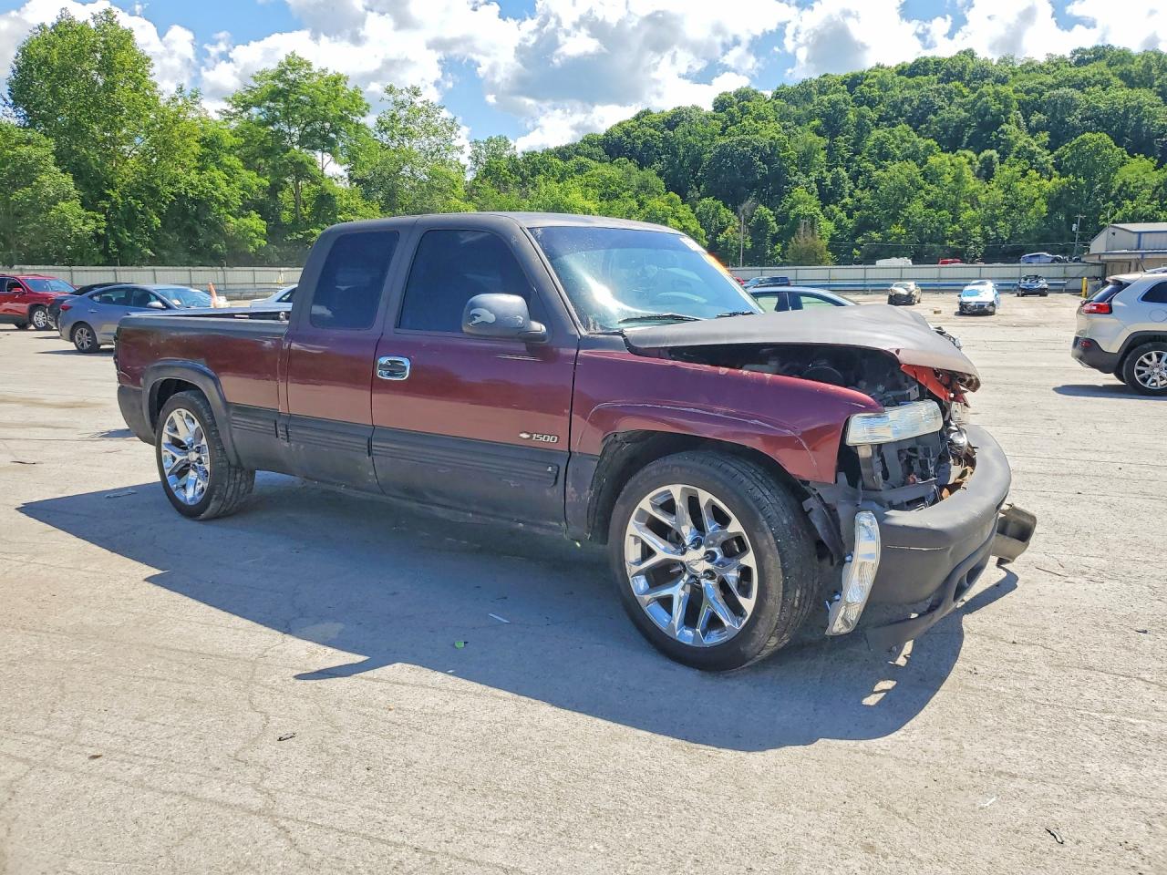 2002 Chevrolet Silverado C1500 Red vin: 2GCEC19V421157457