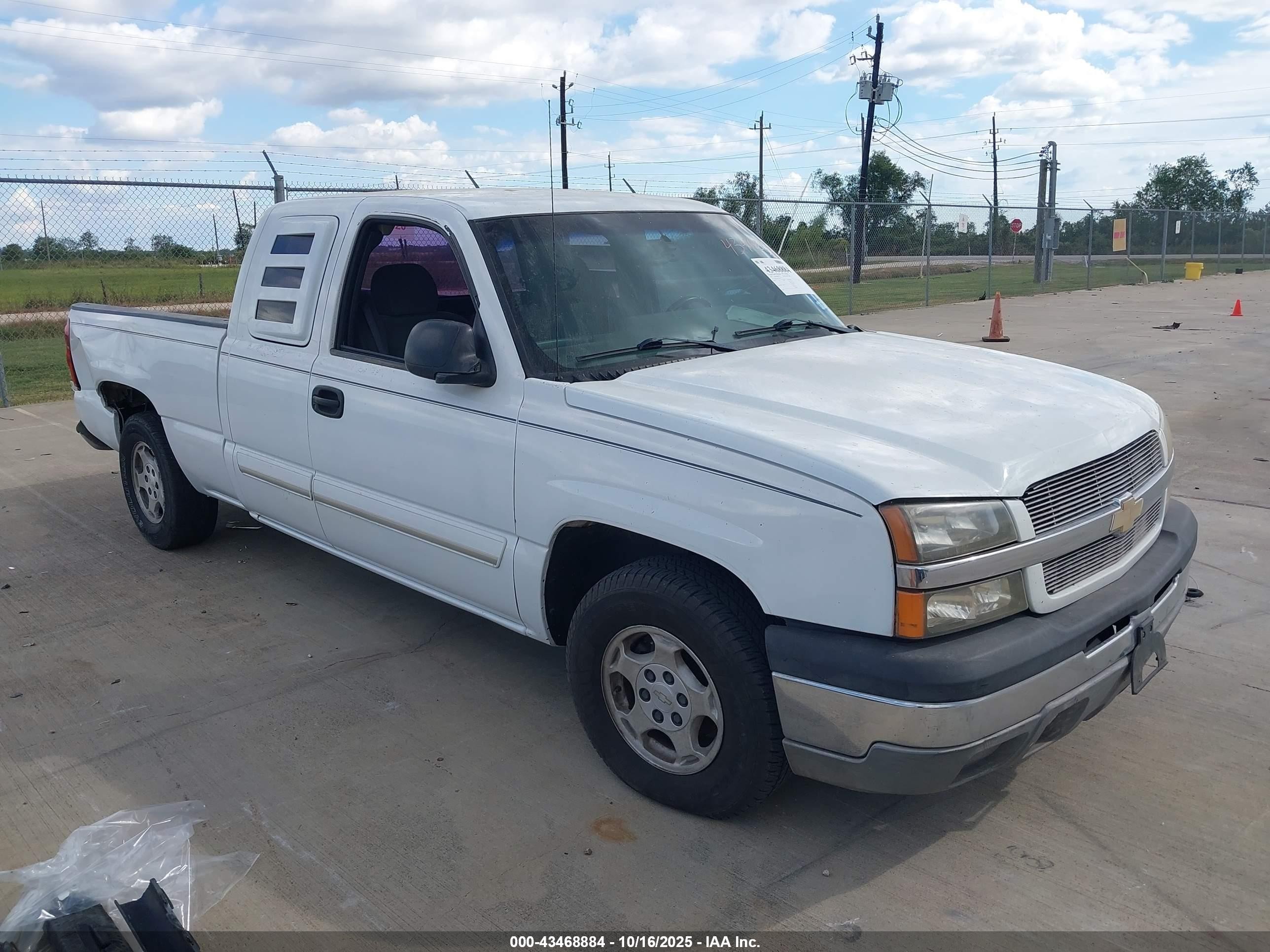 2GCEC19V431106445