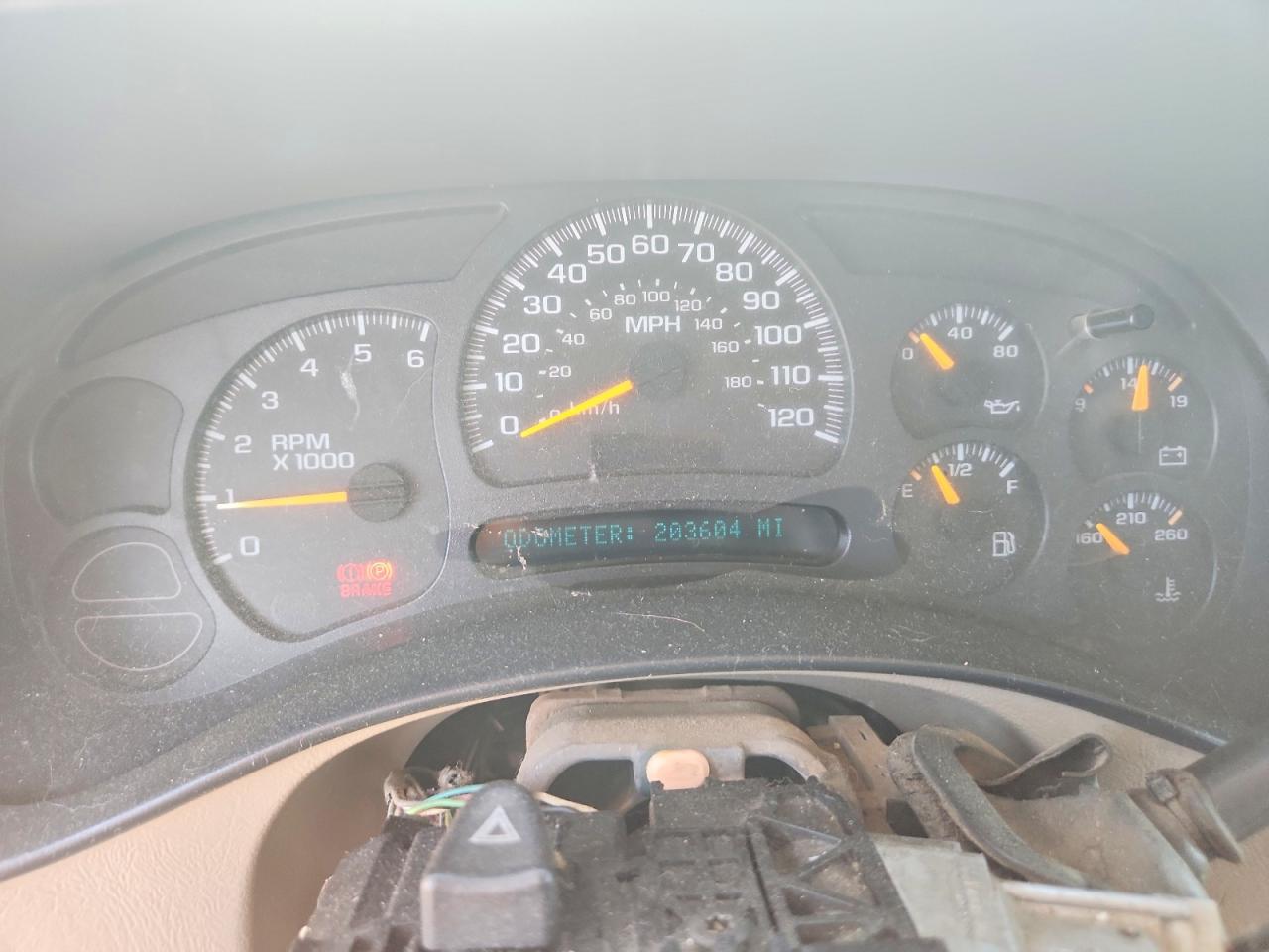 2003 Chevrolet Silverado C1500 White vin: 2GCEC19V431122192