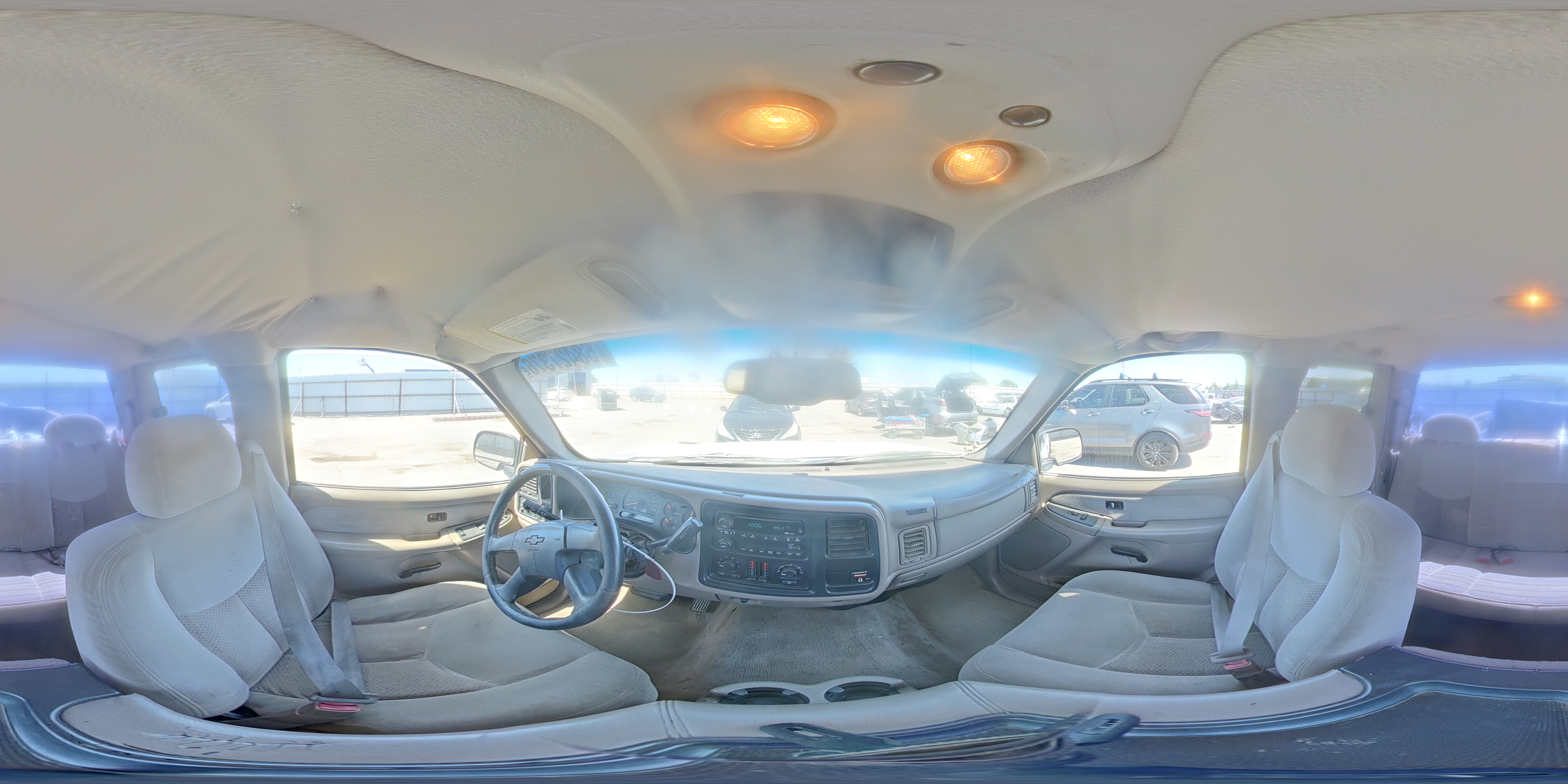 2003 Chevrolet Silverado C1500 White vin: 2GCEC19V431122192