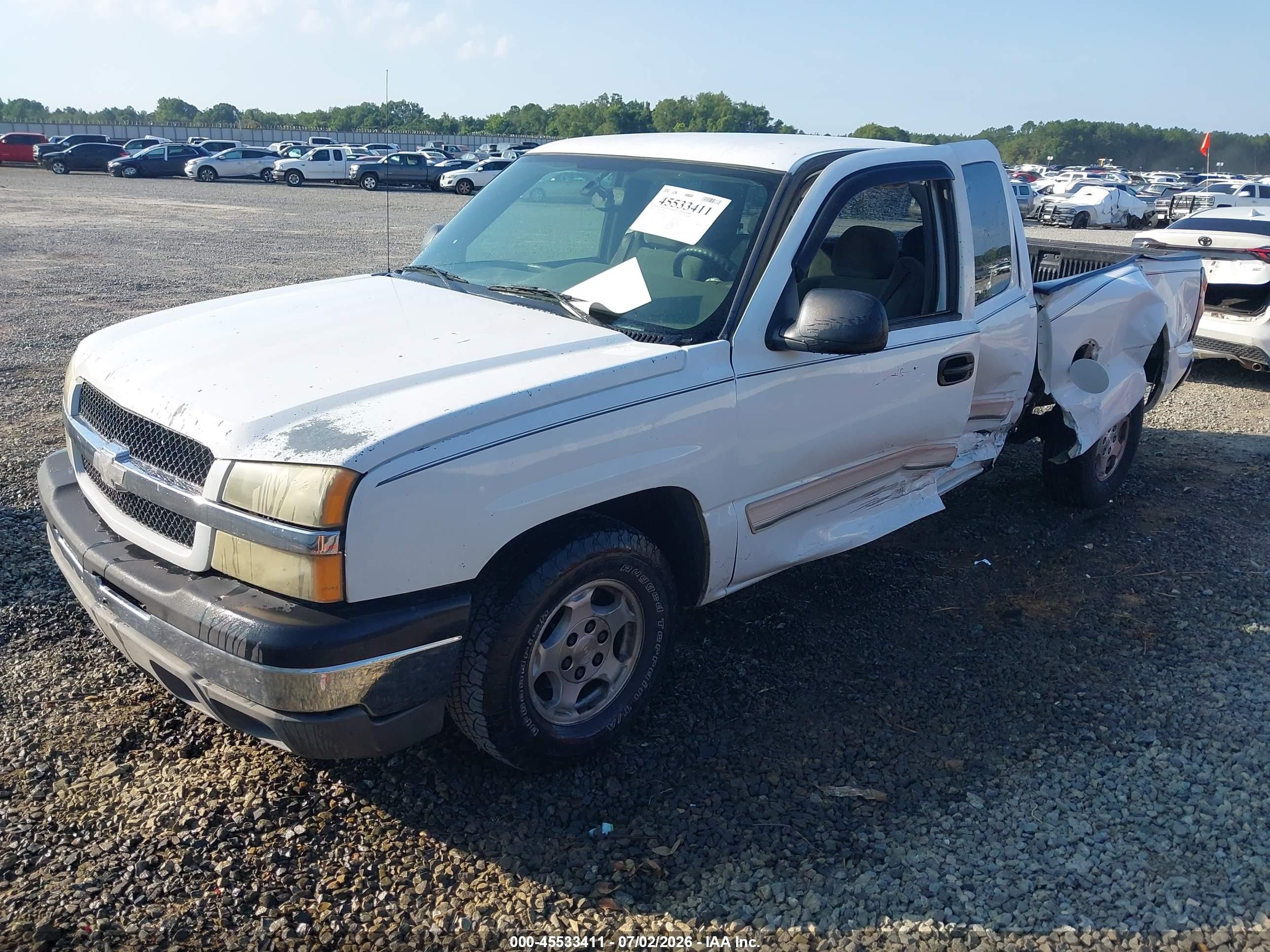 2004 Chevrolet Silverado 1500 Ls White vin: 2GCEC19V441100646