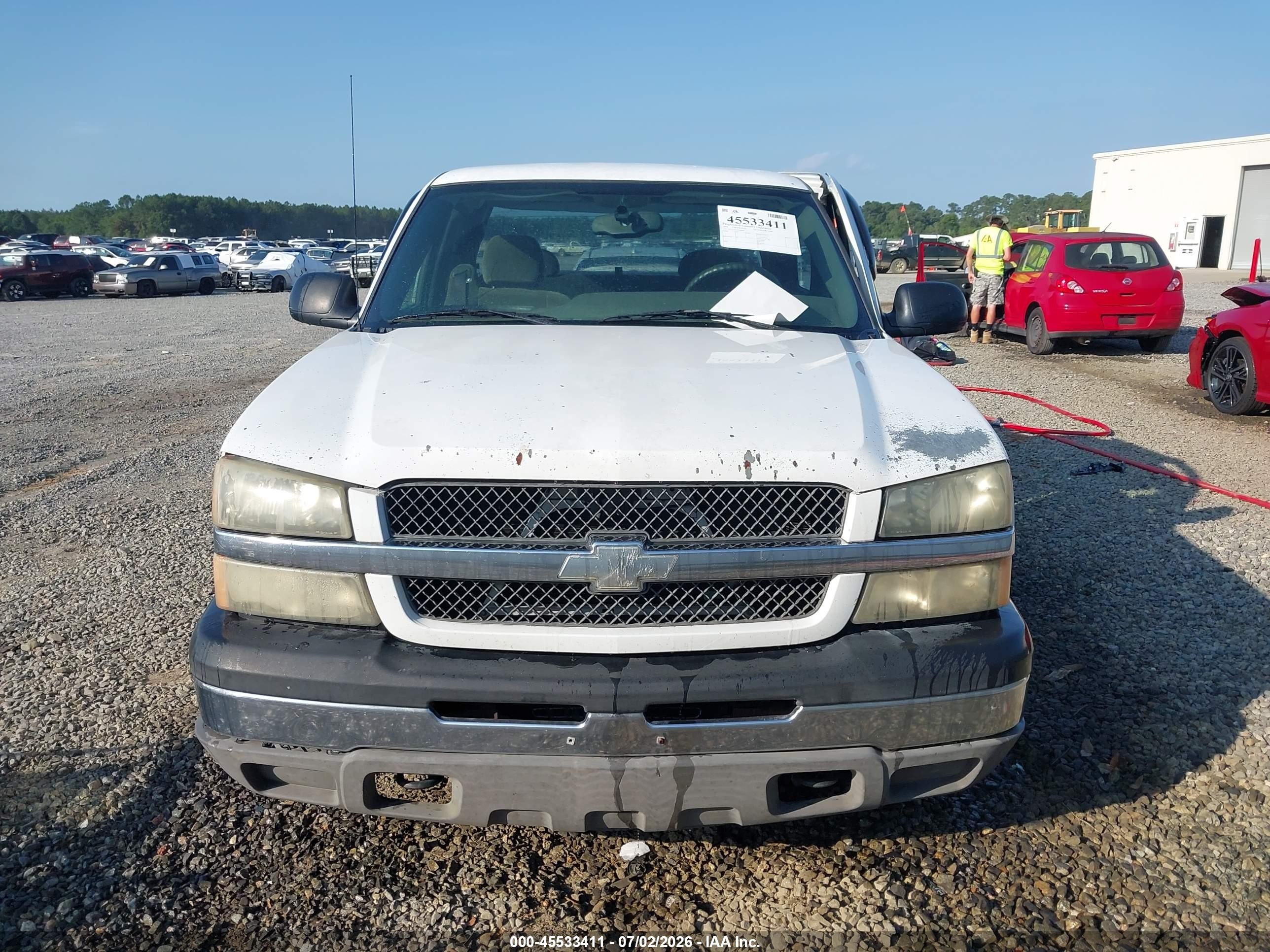 2004 Chevrolet Silverado 1500 Ls White vin: 2GCEC19V441100646