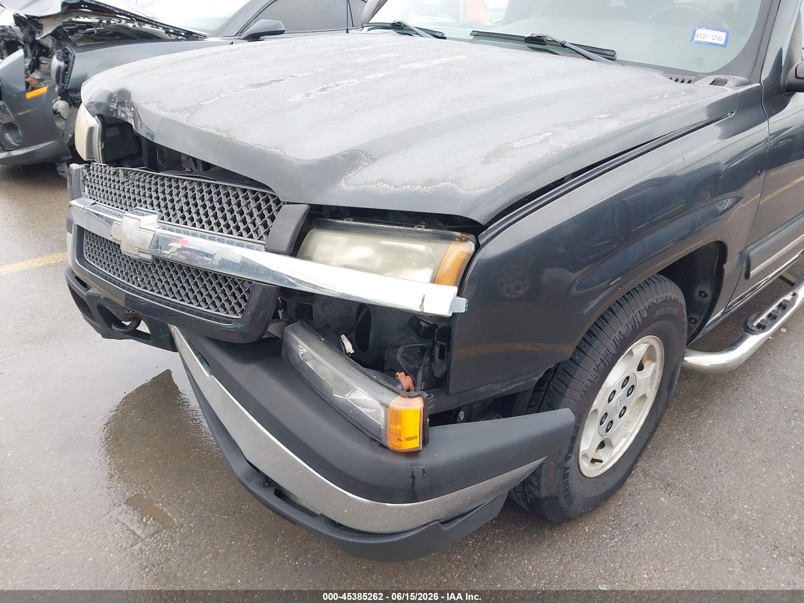 2004 Chevrolet Silverado 1500 Ls Black vin: 2GCEC19V441252104