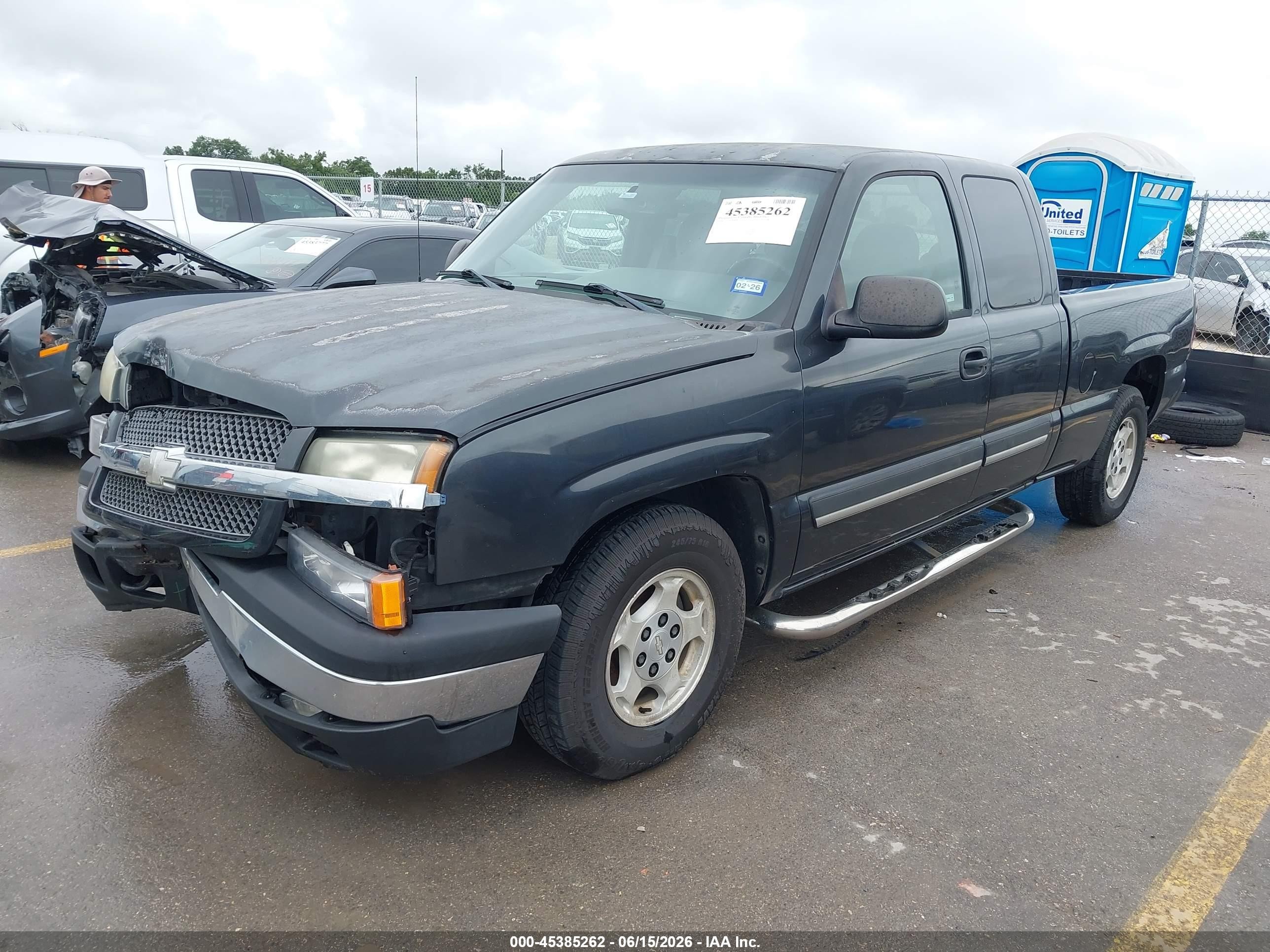 2004 Chevrolet Silverado 1500 Ls Black vin: 2GCEC19V441252104