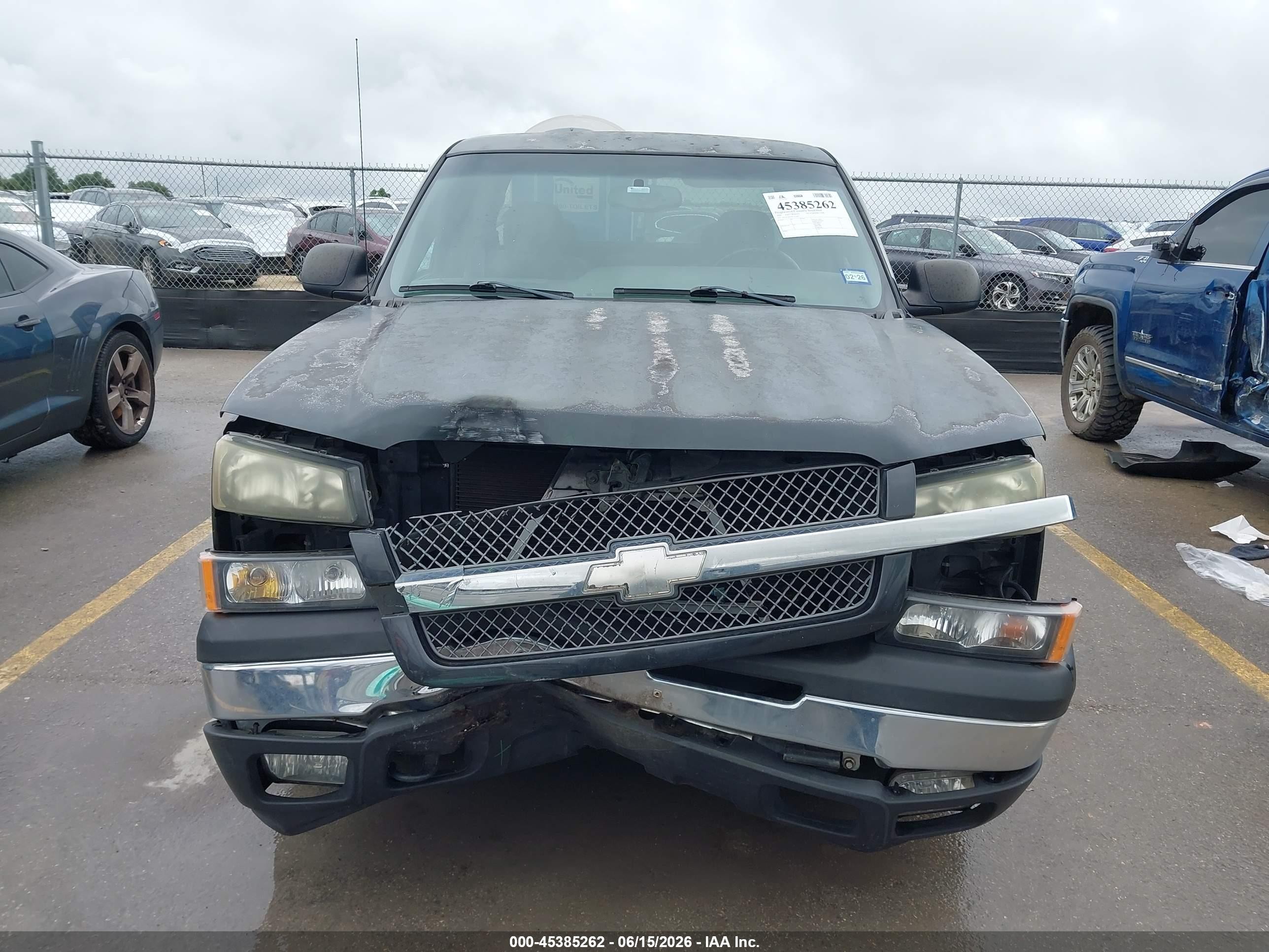 2004 Chevrolet Silverado 1500 Ls Black vin: 2GCEC19V441252104