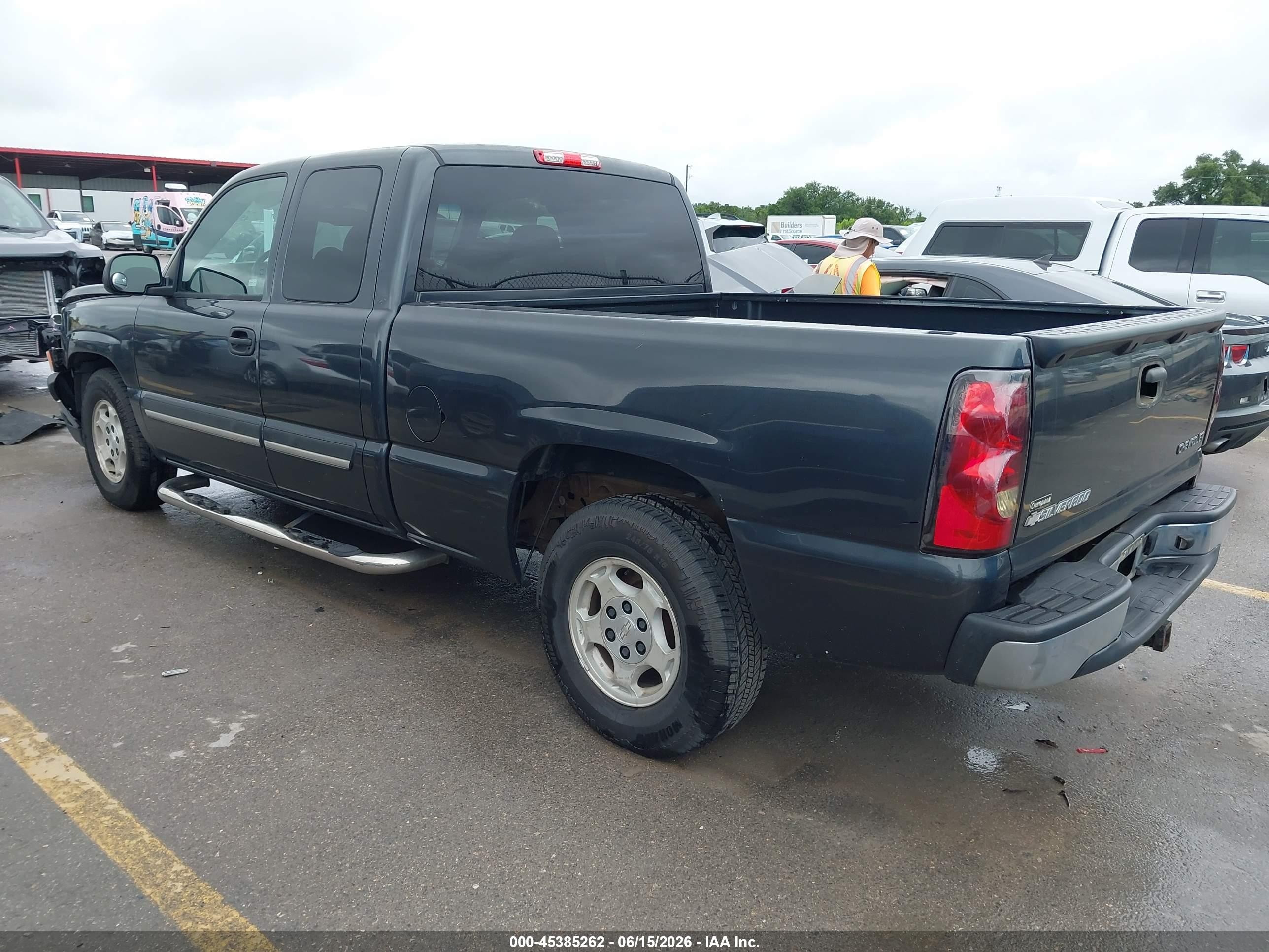 2004 Chevrolet Silverado 1500 Ls Black vin: 2GCEC19V441252104