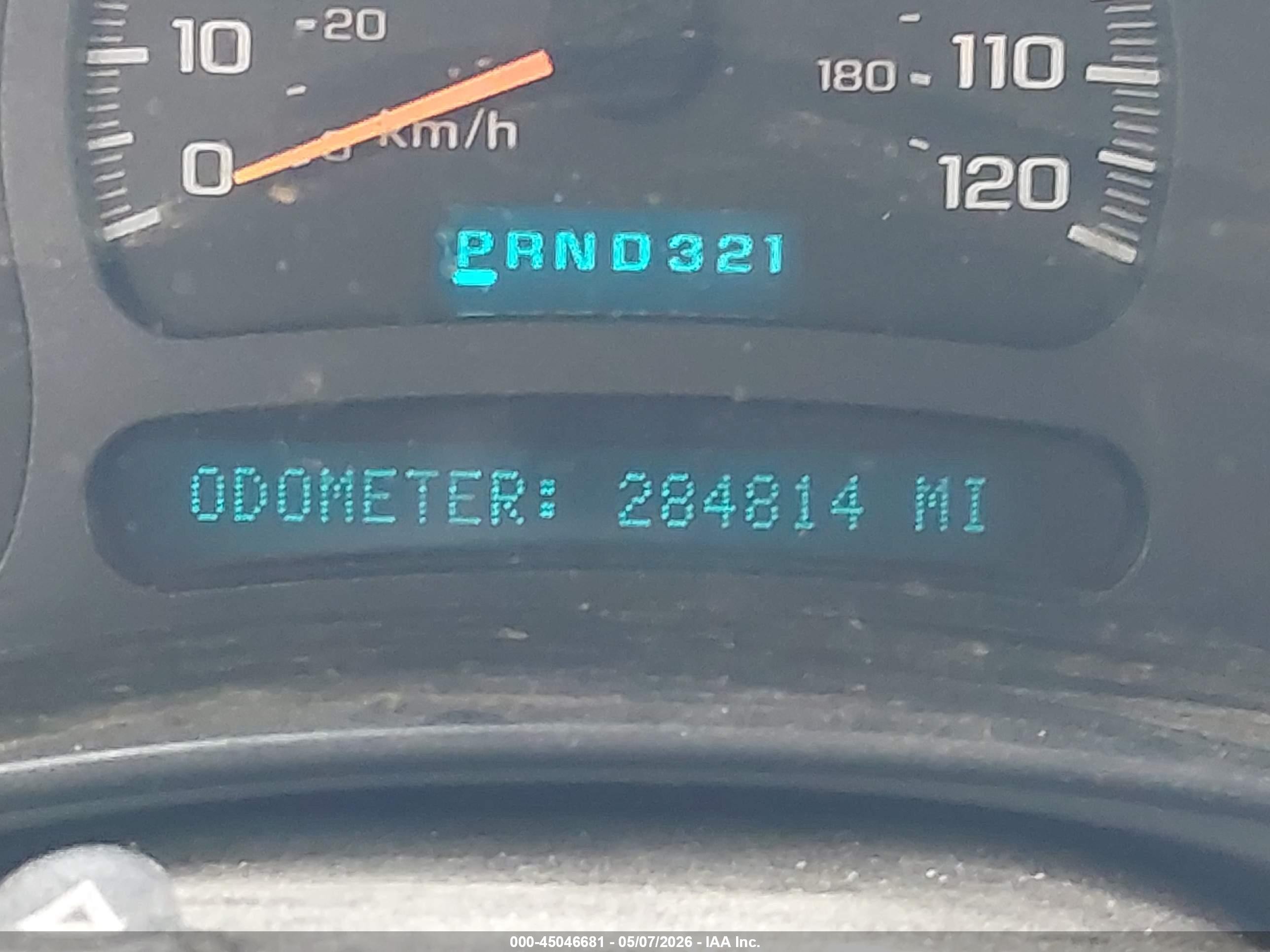 2004 Chevrolet Silverado 1500 Ls Желто-коричневый vin: 2GCEC19V441277813