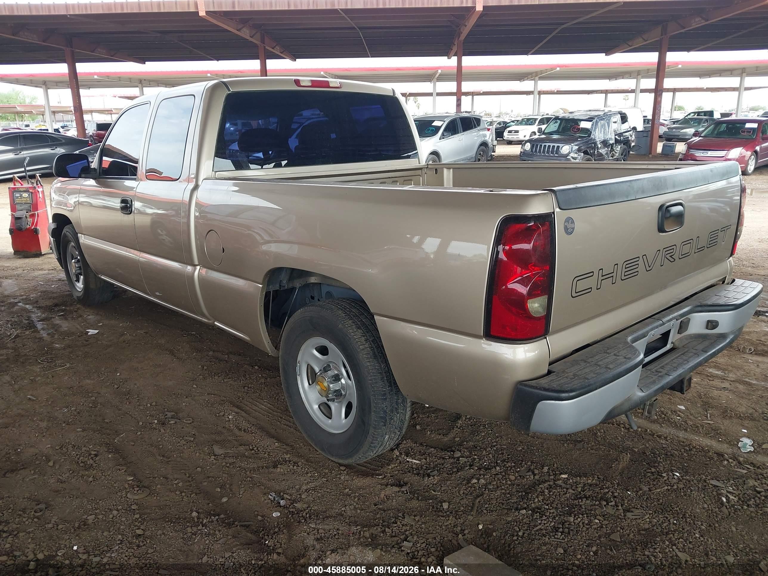 2004 Chevrolet Silverado 1500 Work Truck Gold vin: 2GCEC19V441432649