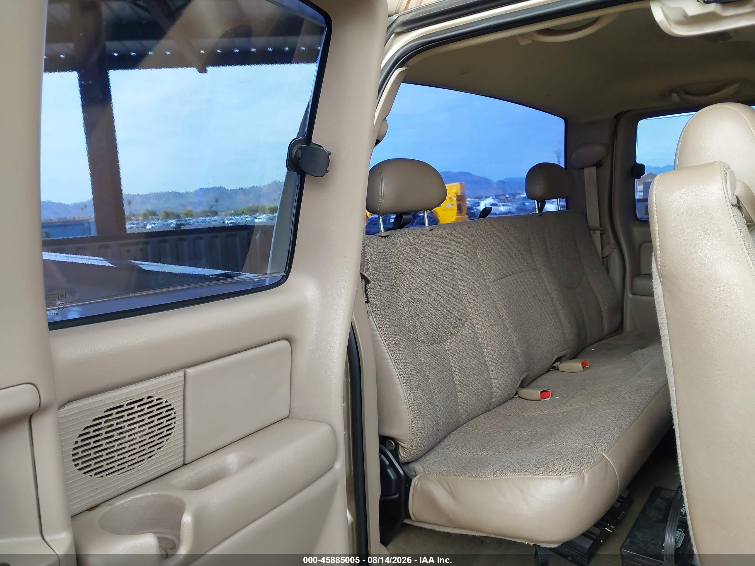 2004 Chevrolet Silverado 1500 Work Truck Gold vin: 2GCEC19V441432649