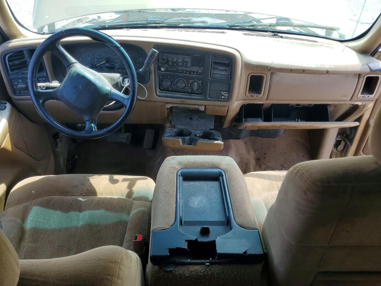 2000 Chevrolet Silverado C1500 Tan vin: 2GCEC19V4Y1163915