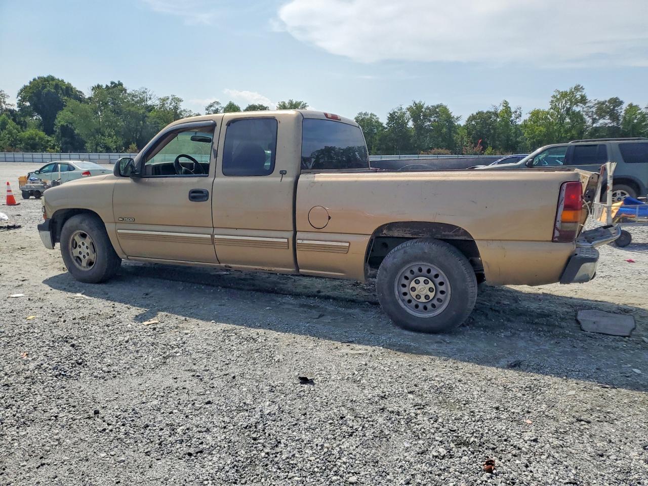 2000 Chevrolet Silverado C1500 Tan vin: 2GCEC19V4Y1163915