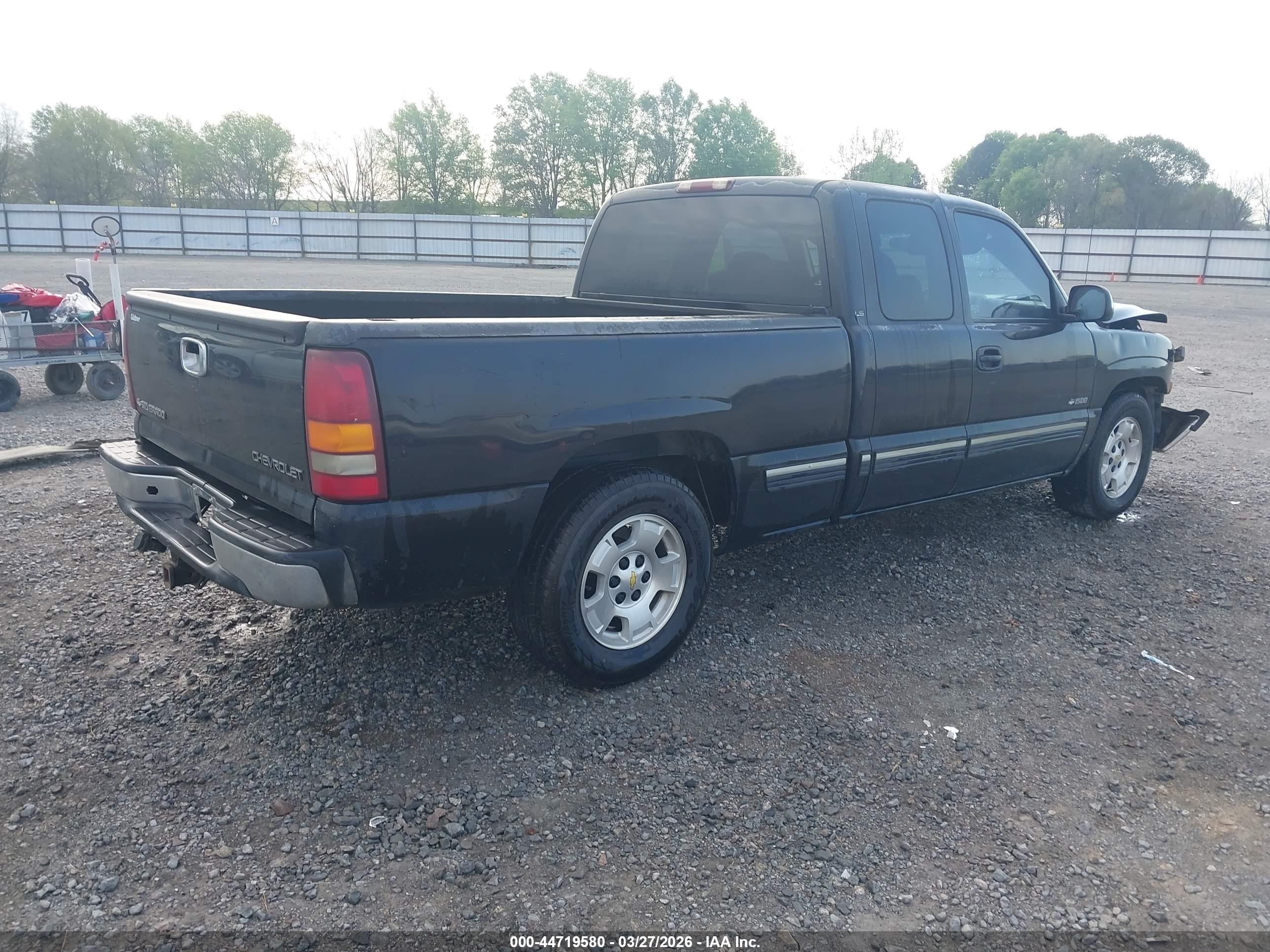 2000 Chevrolet Silverado 1500 Ls Black vin: 2GCEC19V4Y1186241