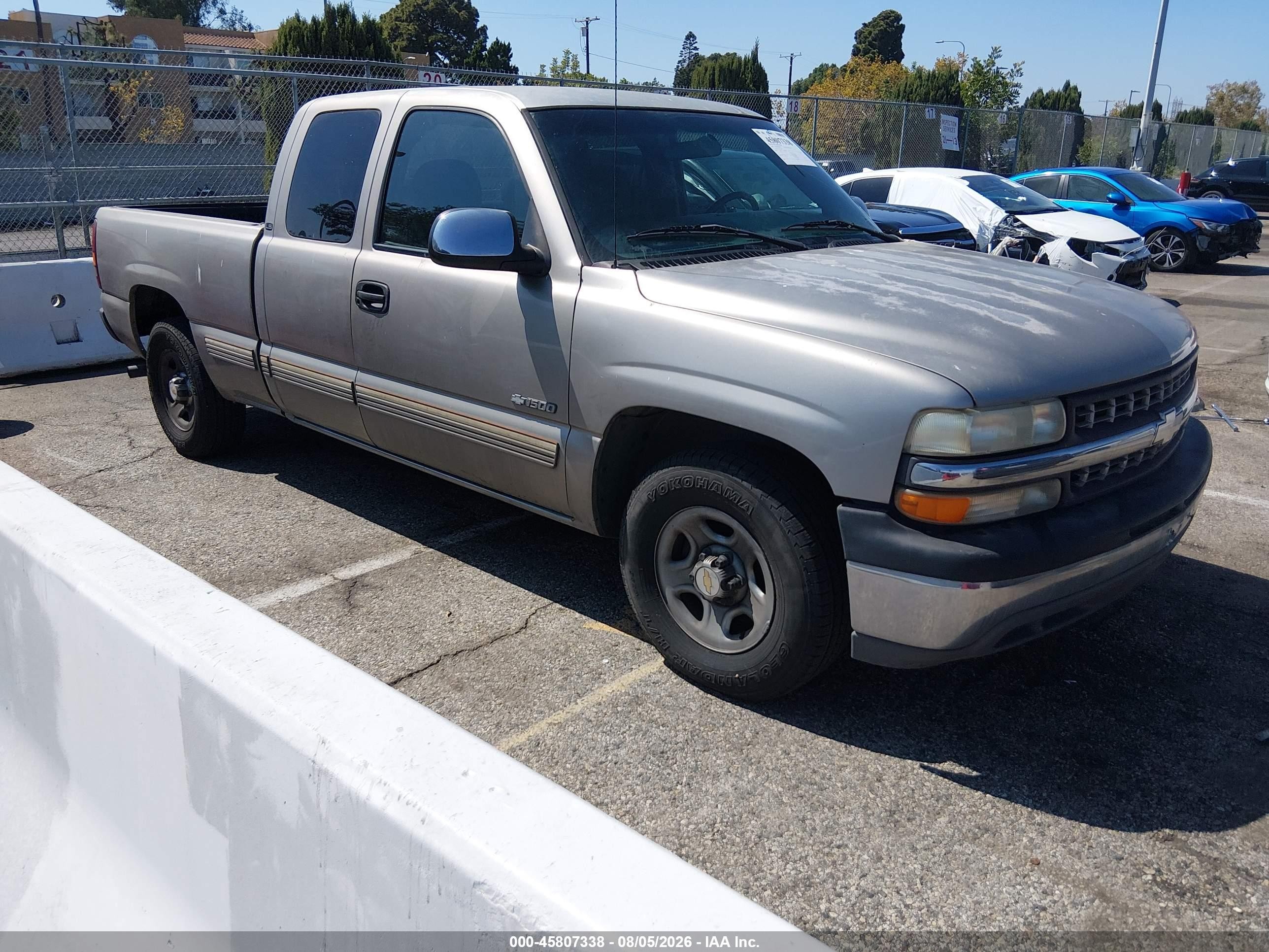 2000 Chevrolet Silverado 1500 Ls Beige vin: 2GCEC19V4Y1311304