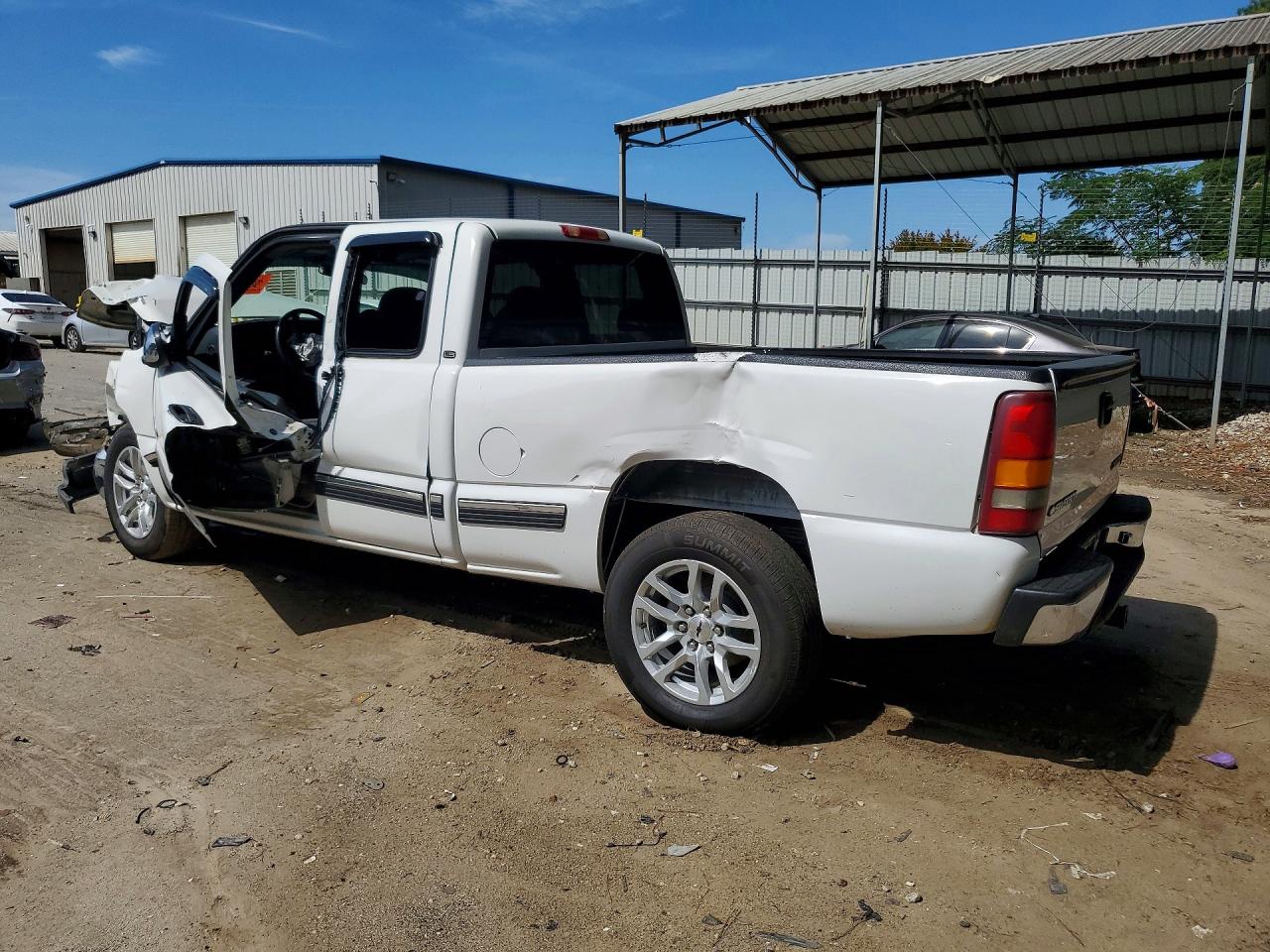 2000 Chevrolet Silverado C1500 White vin: 2GCEC19V4Y1315501