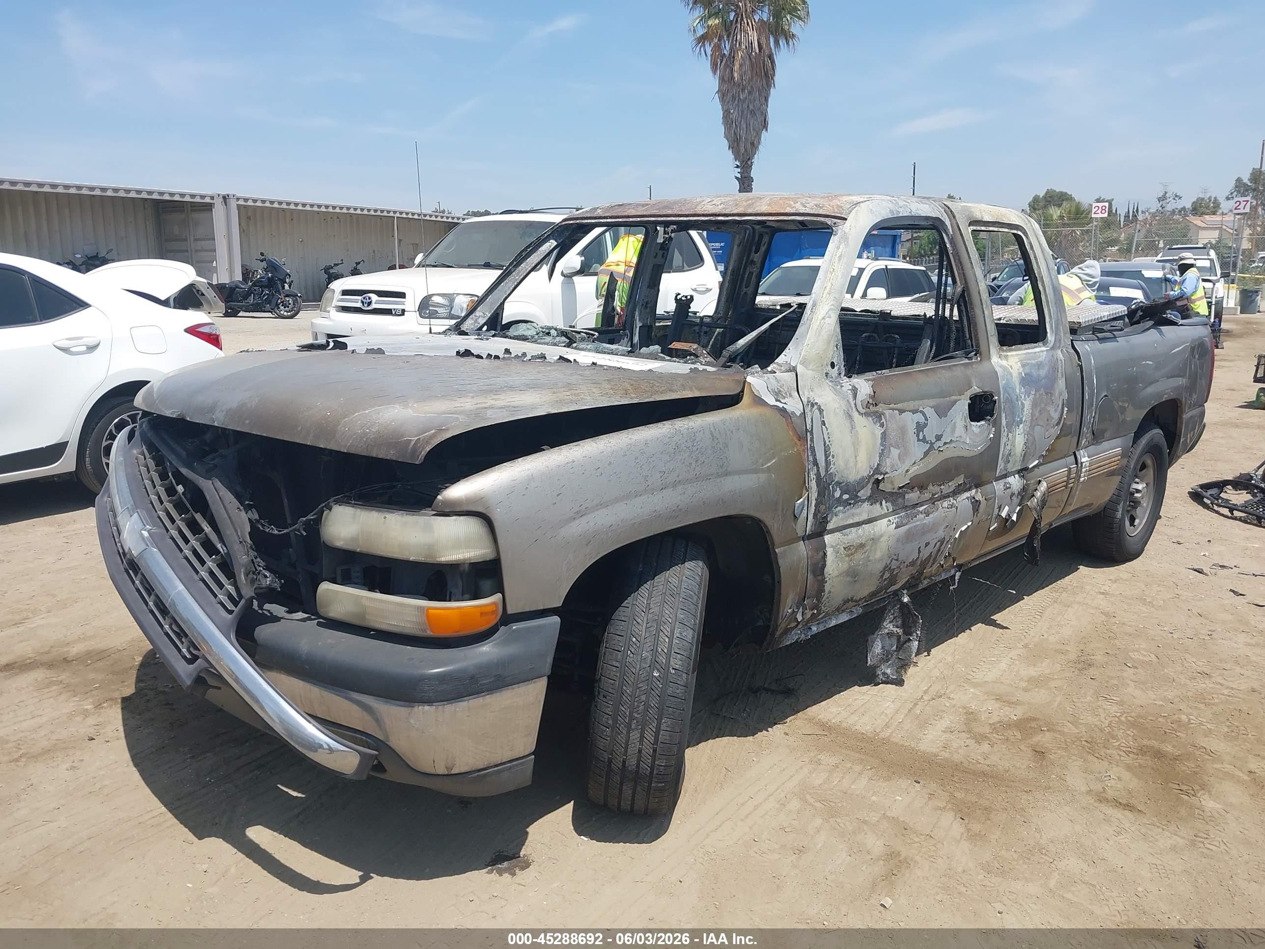 2001 Chevrolet Silverado 1500 Ls Gray vin: 2GCEC19V511182124