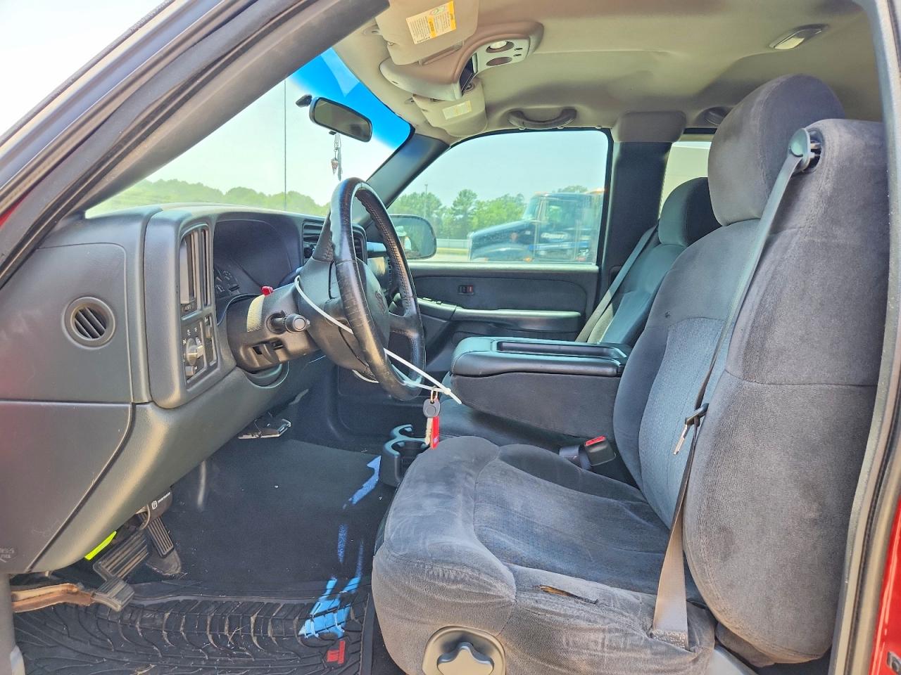 2002 Chevrolet Silverado C1500 Black vin: 2GCEC19V521142031