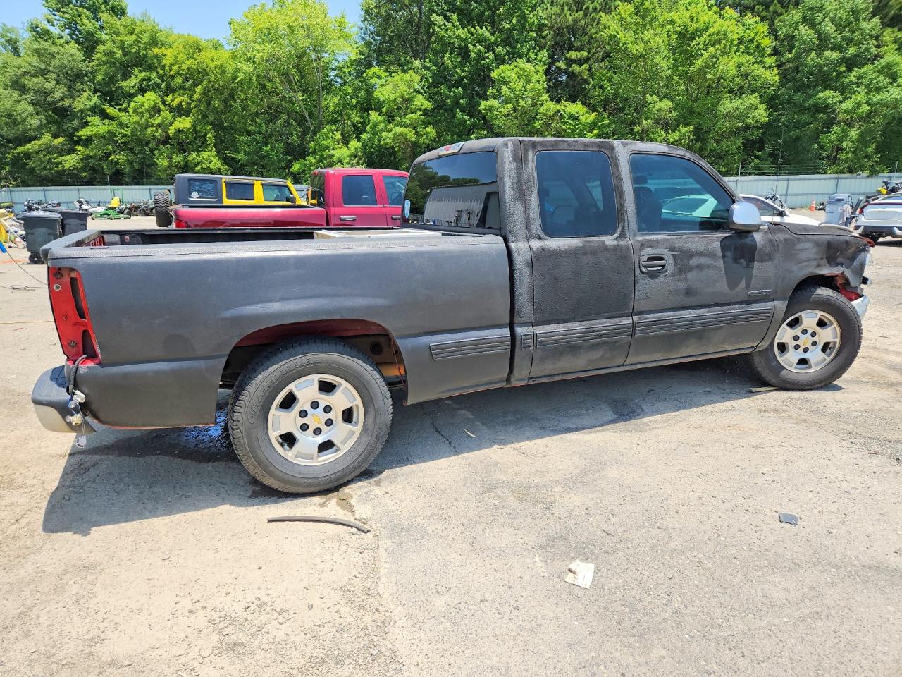 2002 Chevrolet Silverado C1500 Black vin: 2GCEC19V521142031