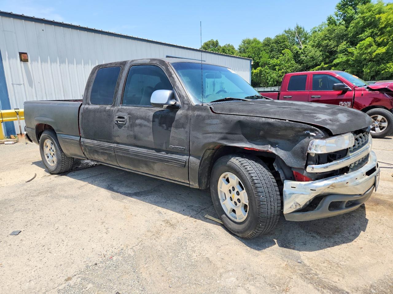 2002 Chevrolet Silverado C1500 Black vin: 2GCEC19V521142031