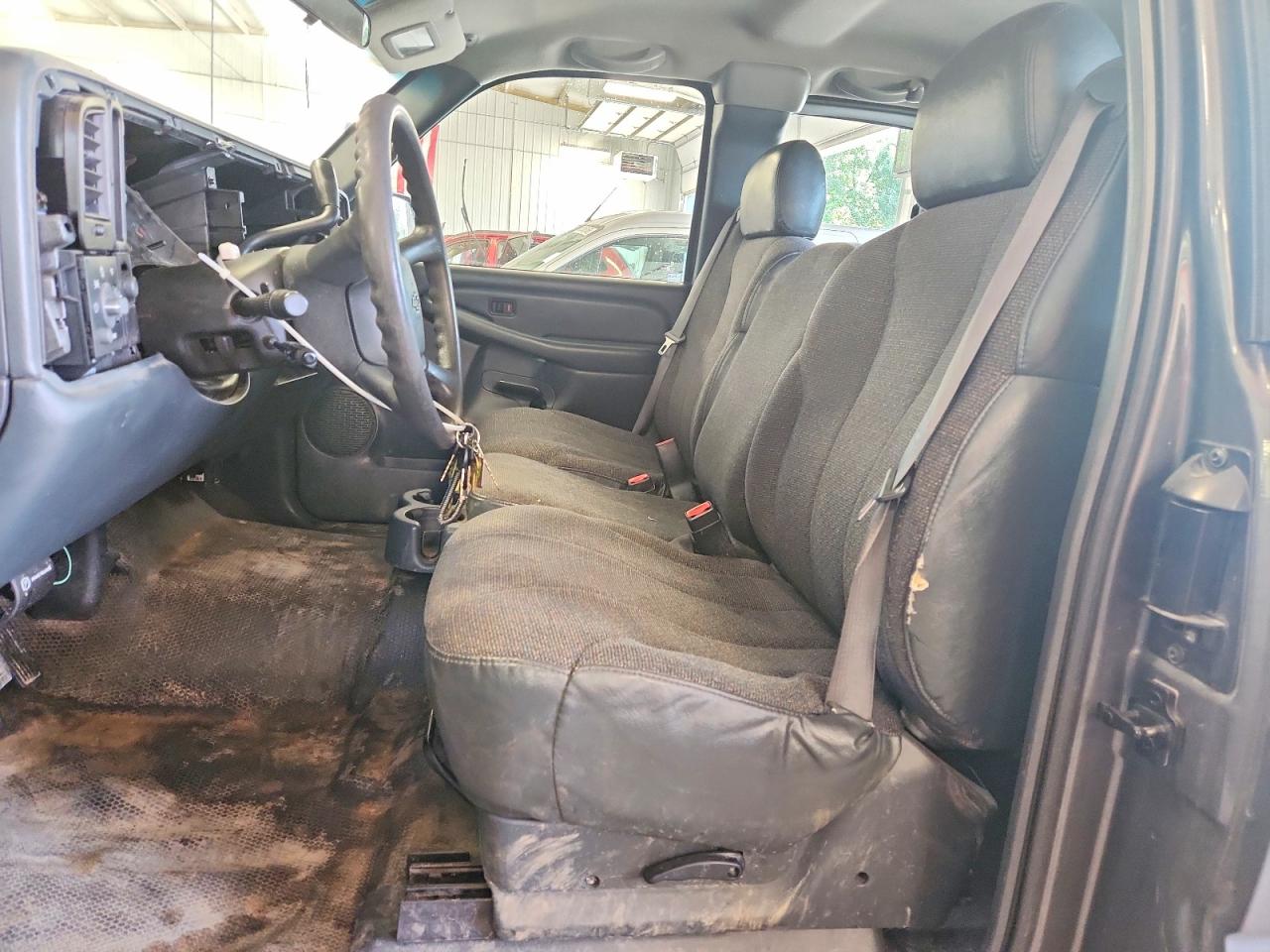2002 Chevrolet Silverado C1500 Серый vin: 2GCEC19V521296156
