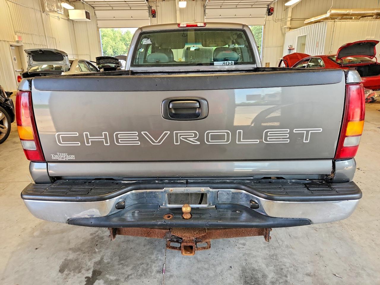 2002 Chevrolet Silverado C1500 Серый vin: 2GCEC19V521296156