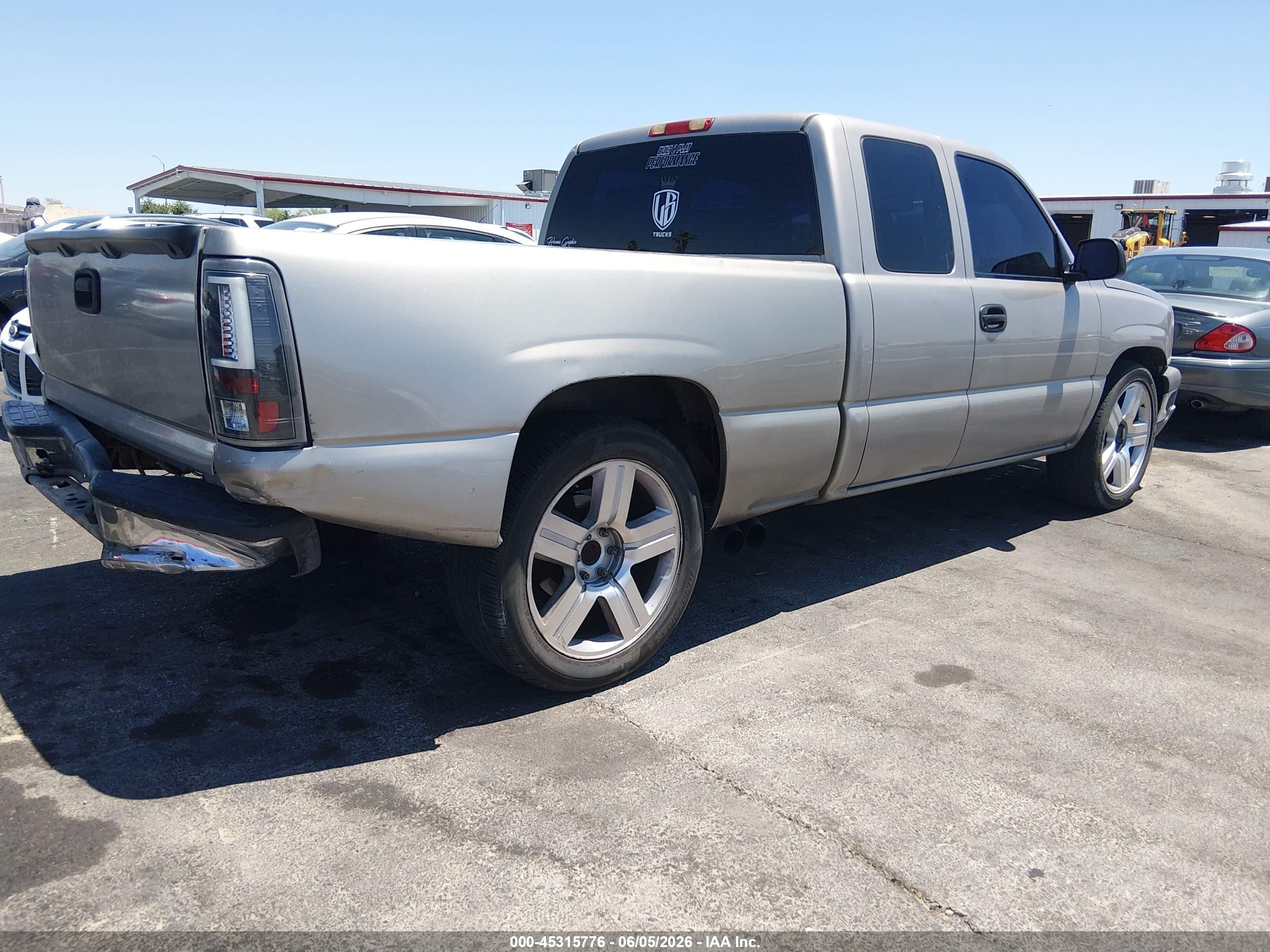 2003 Chevrolet Silverado 1500 Ls Silver vin: 2GCEC19V531112187