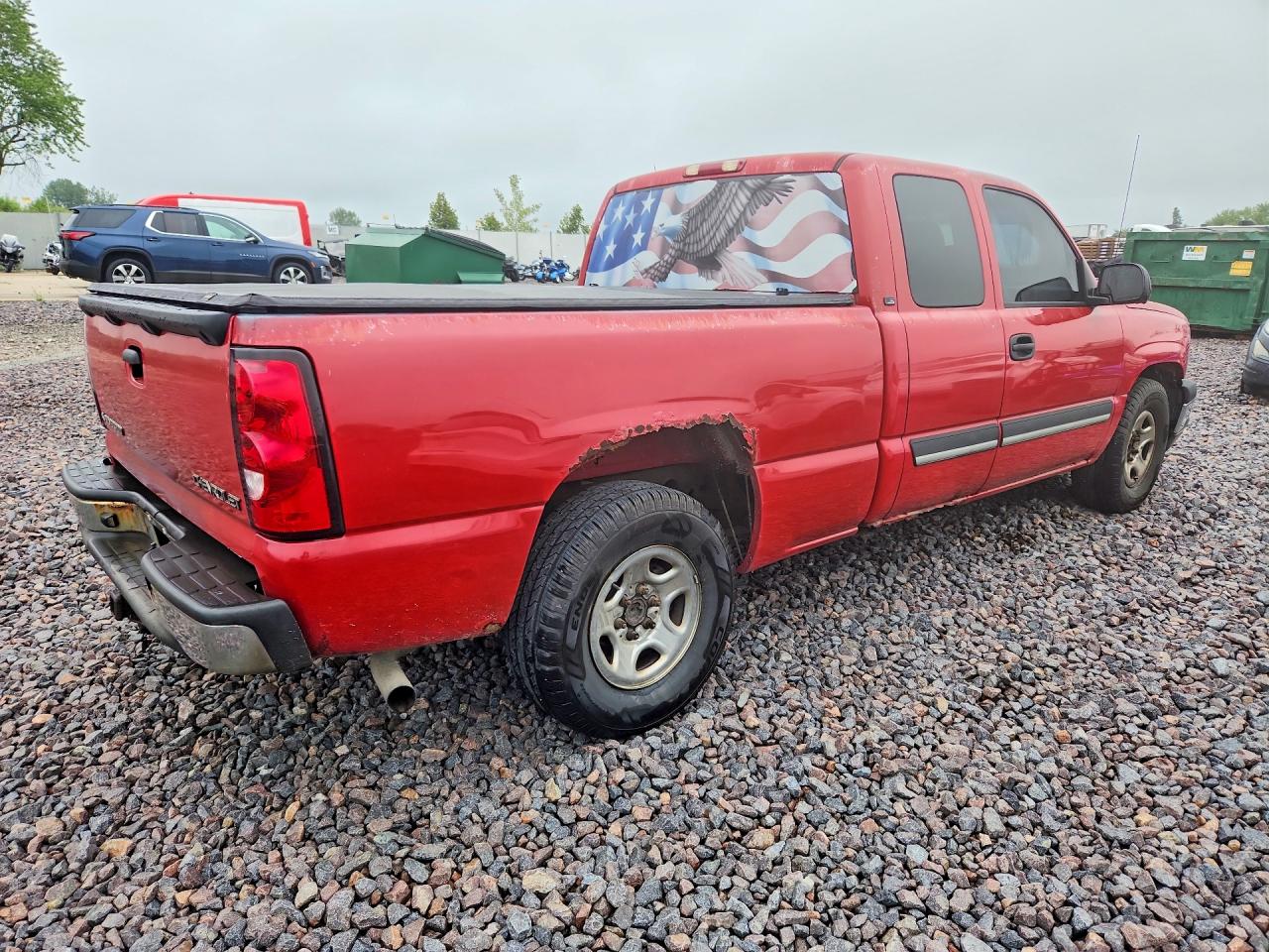 2004 Chevrolet Silverado C1500 Red vin: 2GCEC19V541288156