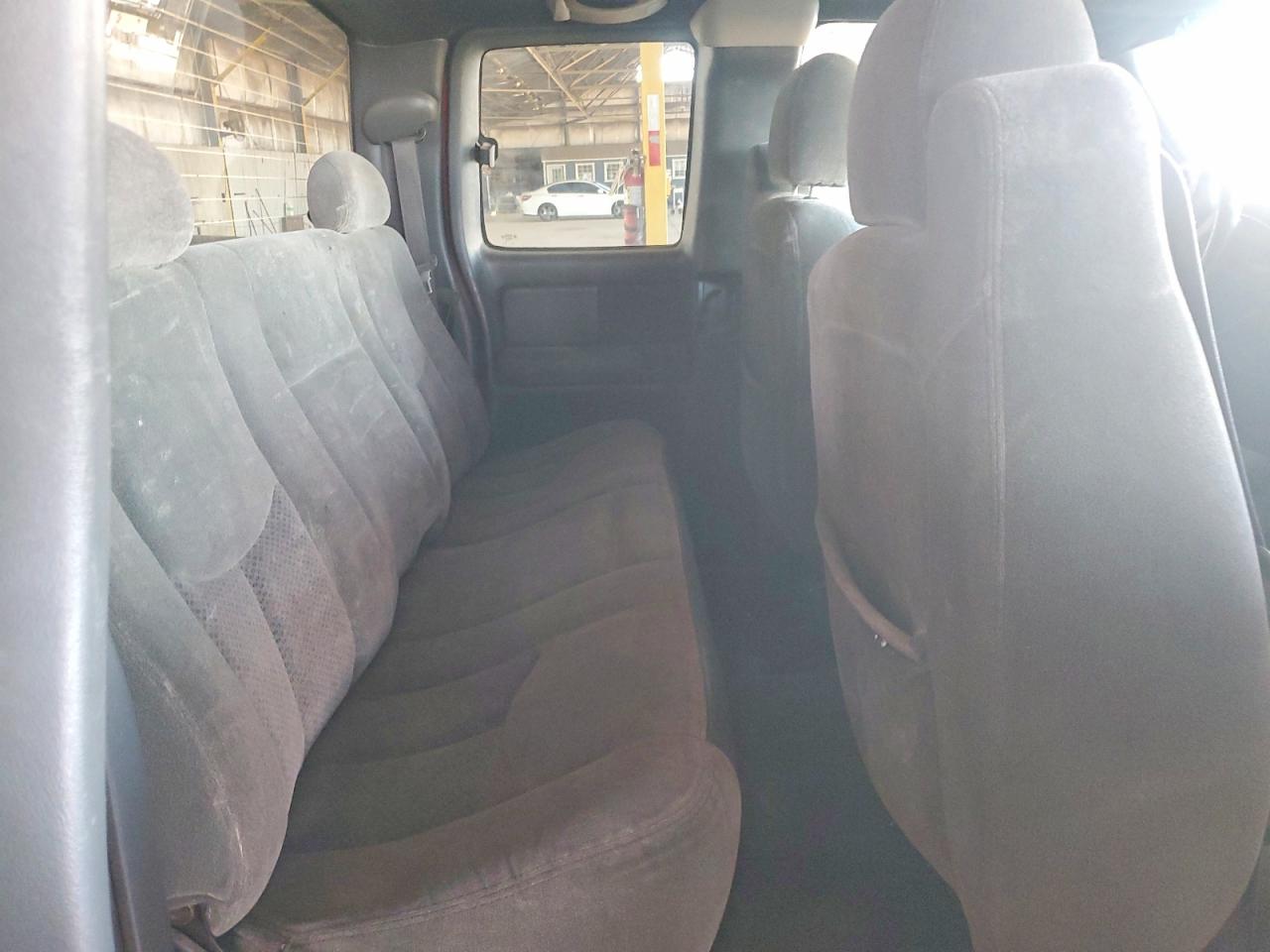 2004 Chevrolet Silverado C1500 Красный vin: 2GCEC19V541325612