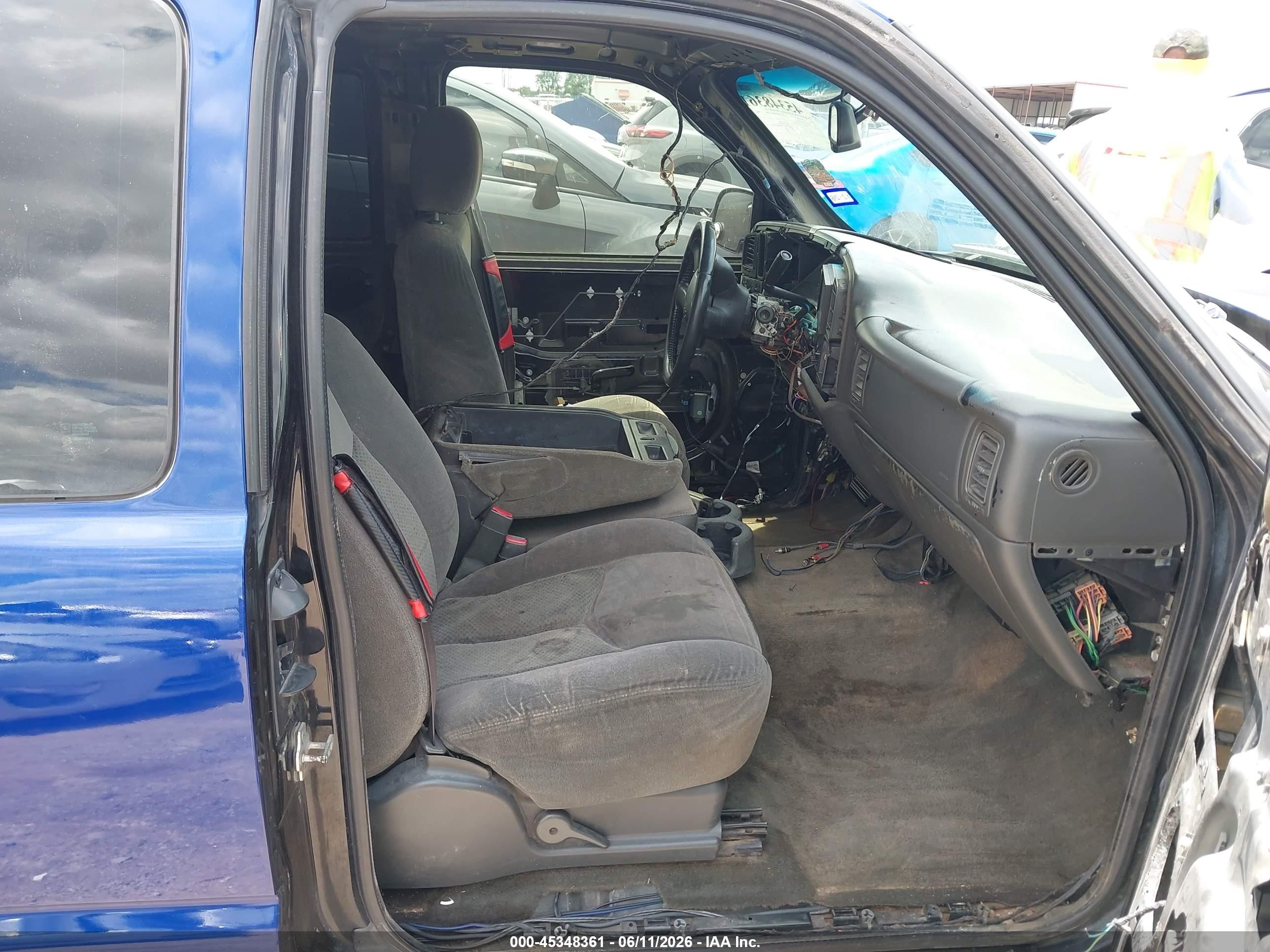 2005 Chevrolet Silverado 1500 Ls Blue vin: 2GCEC19V551104240