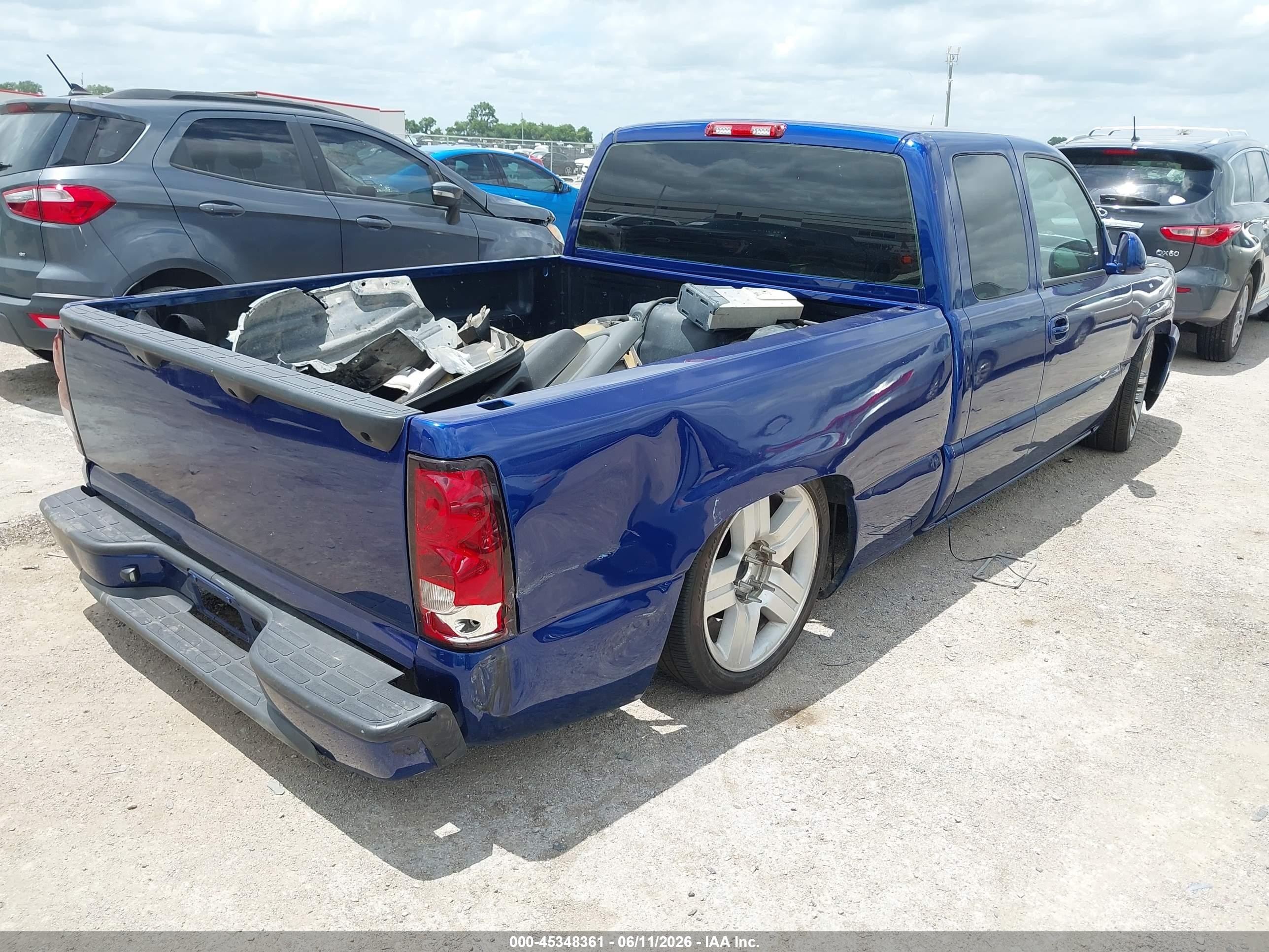 2005 Chevrolet Silverado 1500 Ls Blue vin: 2GCEC19V551104240
