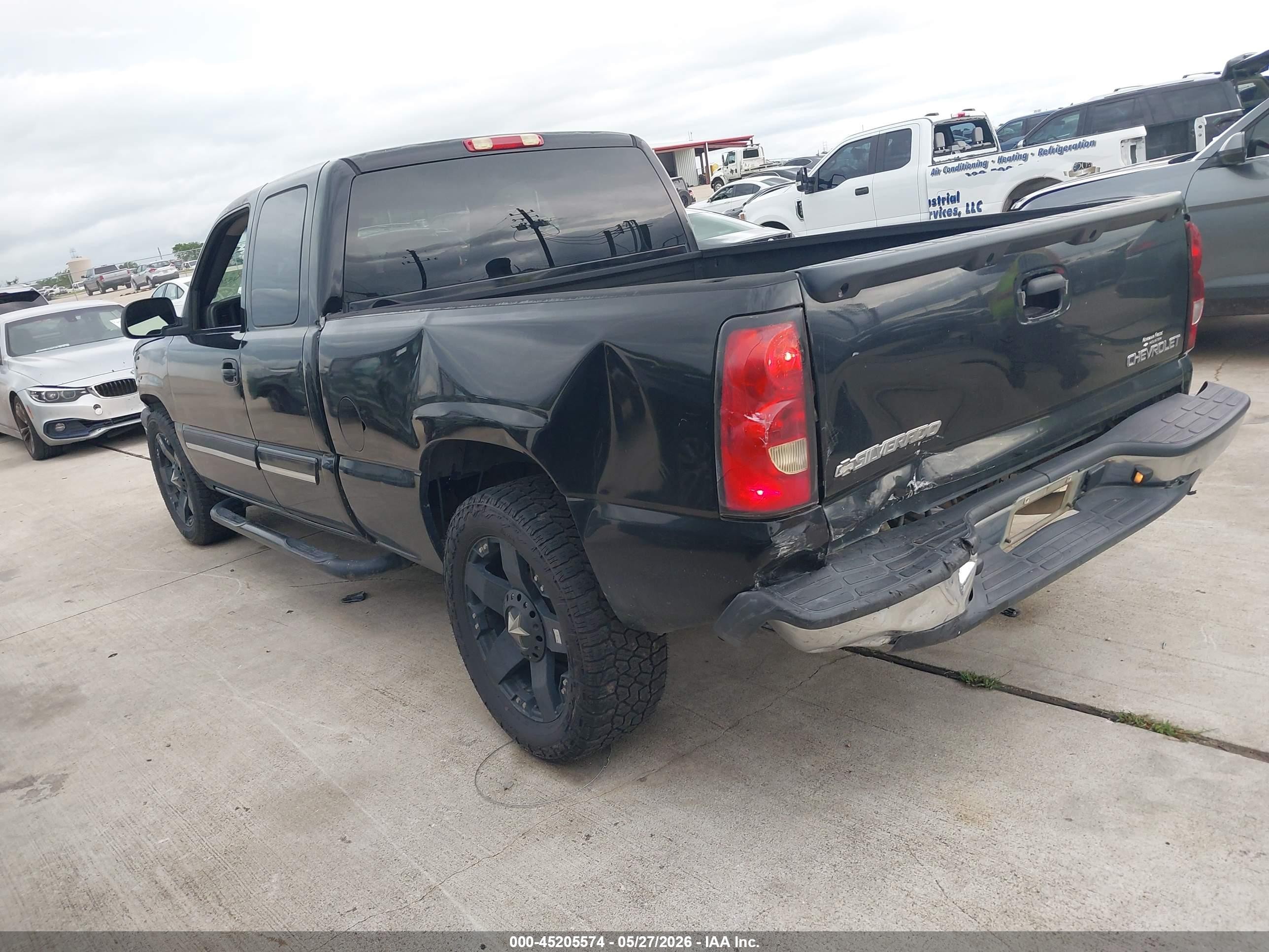 2005 Chevrolet Silverado 1500 Ls Black vin: 2GCEC19V551168004