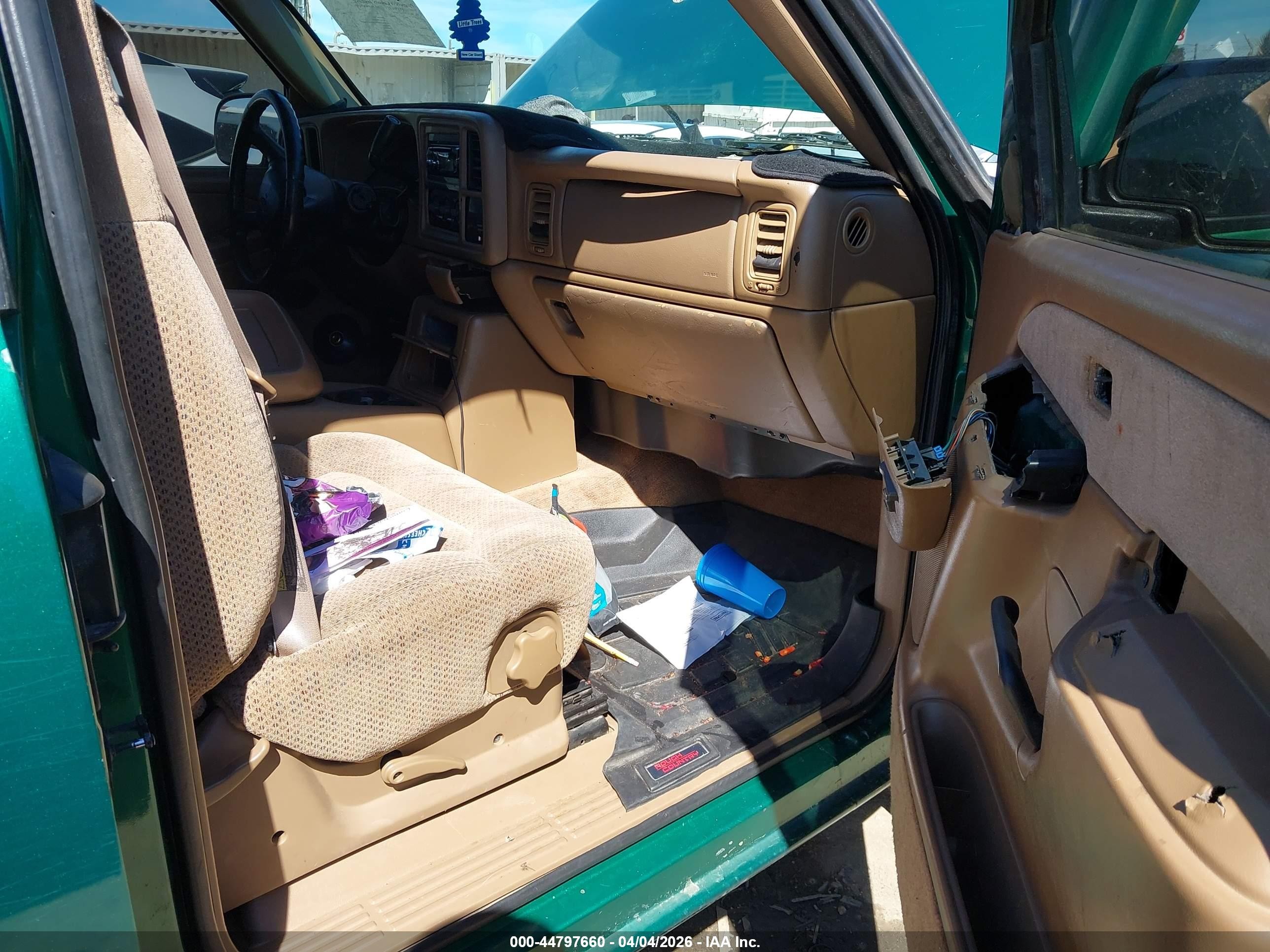 1999 Chevrolet Silverado 1500 Ls Зеленый vin: 2GCEC19V5X1107769
