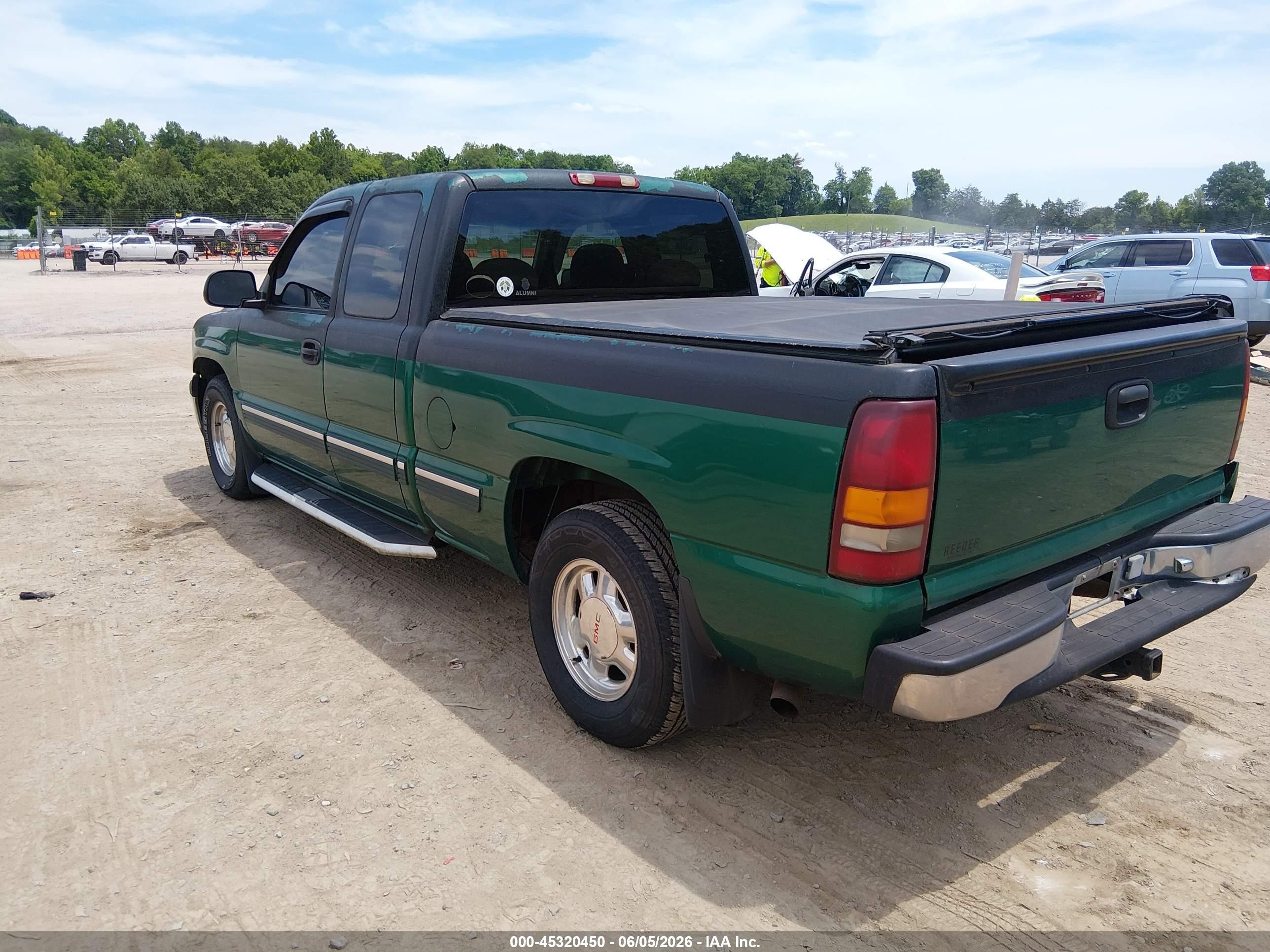 2000 Chevrolet Silverado 1500 Ls Green vin: 2GCEC19V5Y1314762