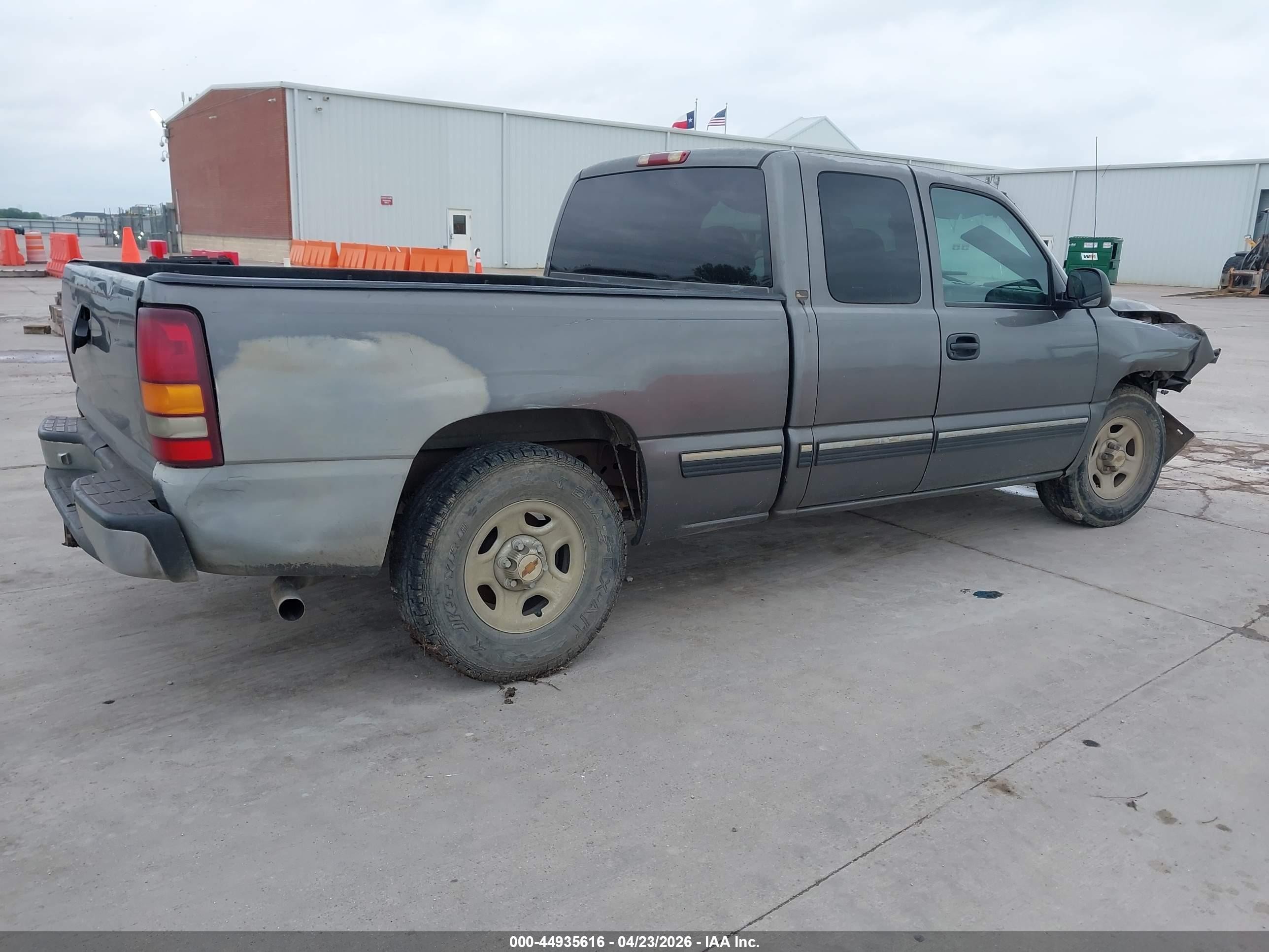 2000 Chevrolet Silverado 1500 Gray vin: 2GCEC19V5Y1366280