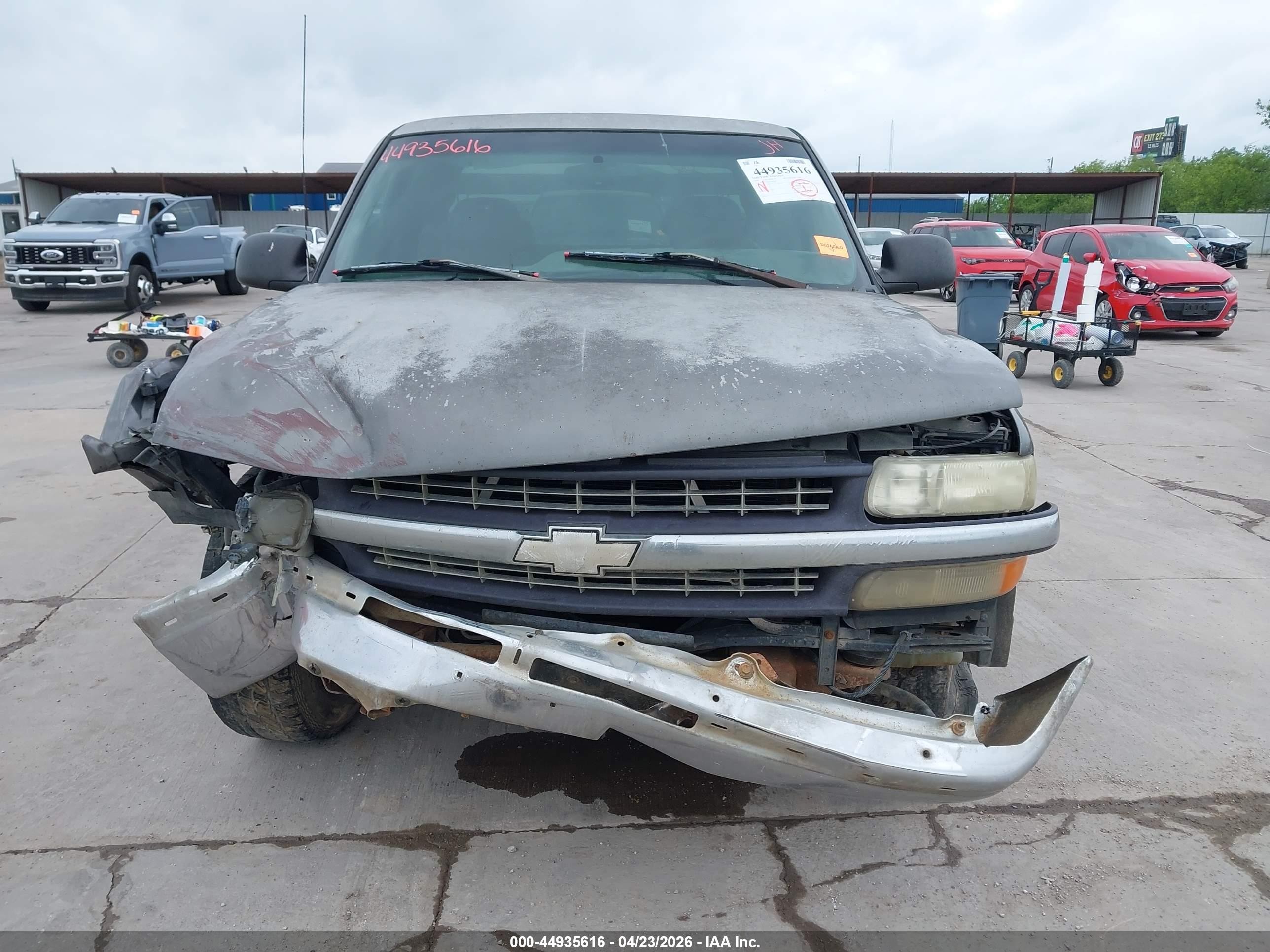 2000 Chevrolet Silverado 1500 Gray vin: 2GCEC19V5Y1366280