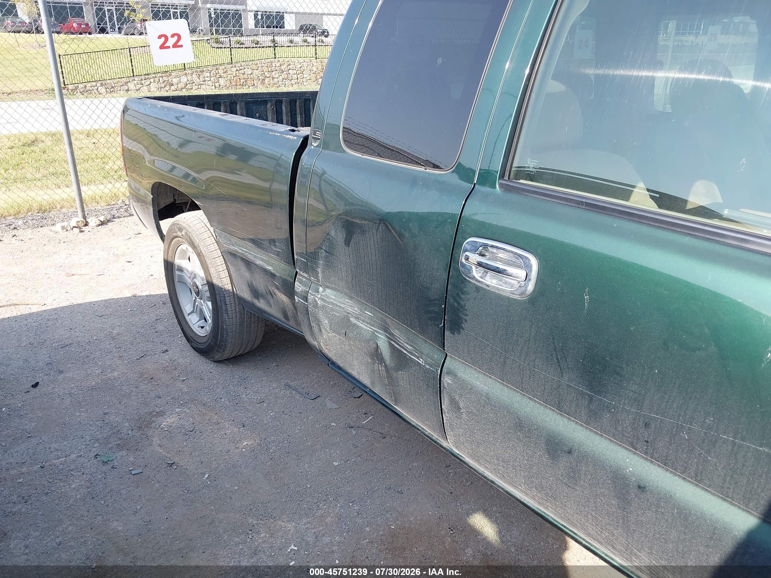 2001 Chevrolet Silverado 1500 Ls Green vin: 2GCEC19V611185856