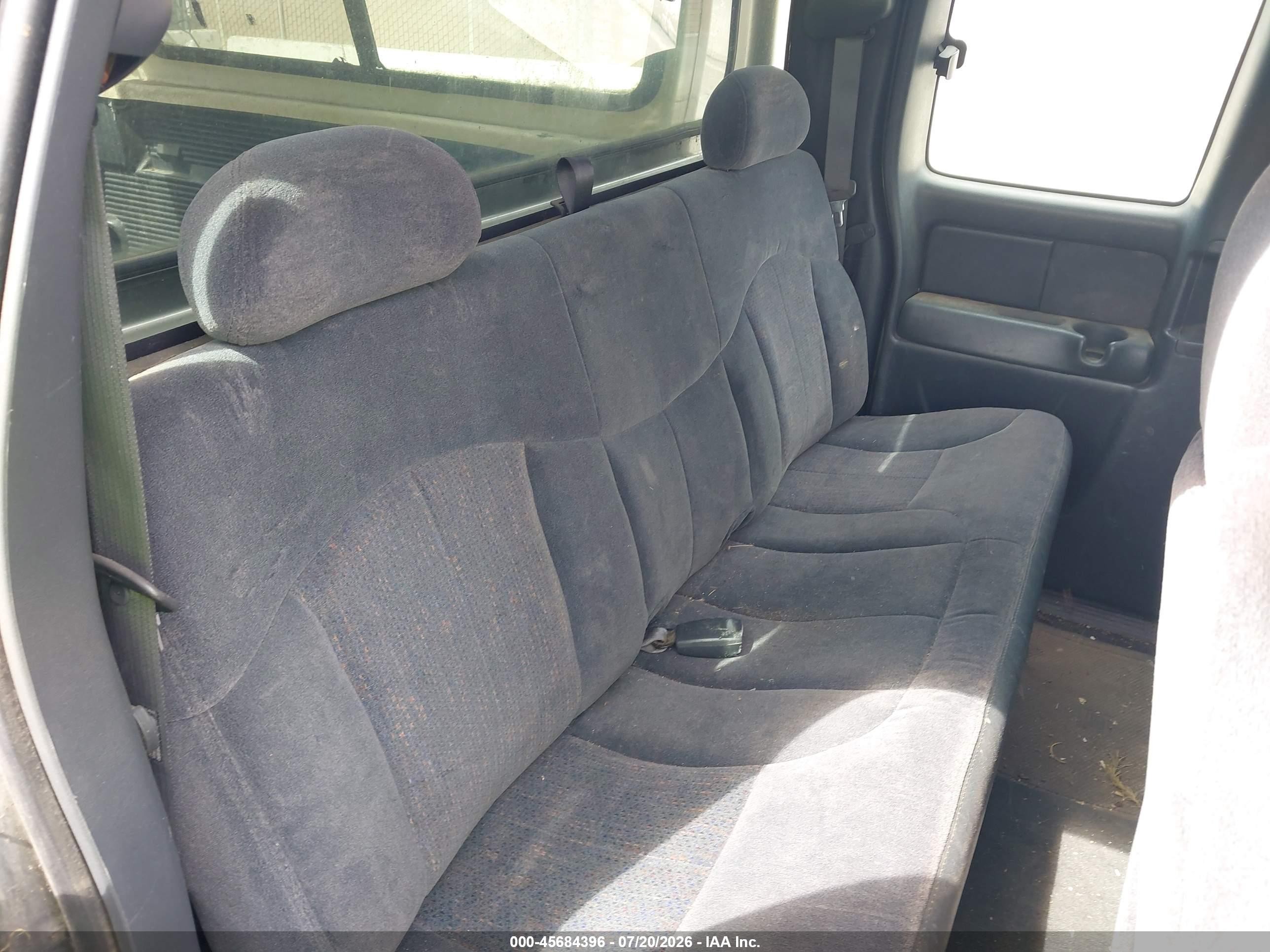 2001 Chevrolet Silverado 1500 Ls Серый vin: 2GCEC19V611294608
