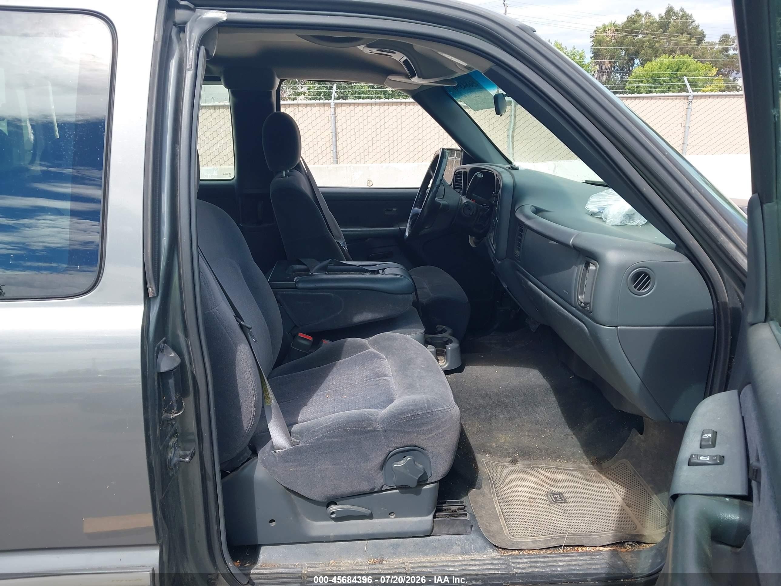 2001 Chevrolet Silverado 1500 Ls Серый vin: 2GCEC19V611294608