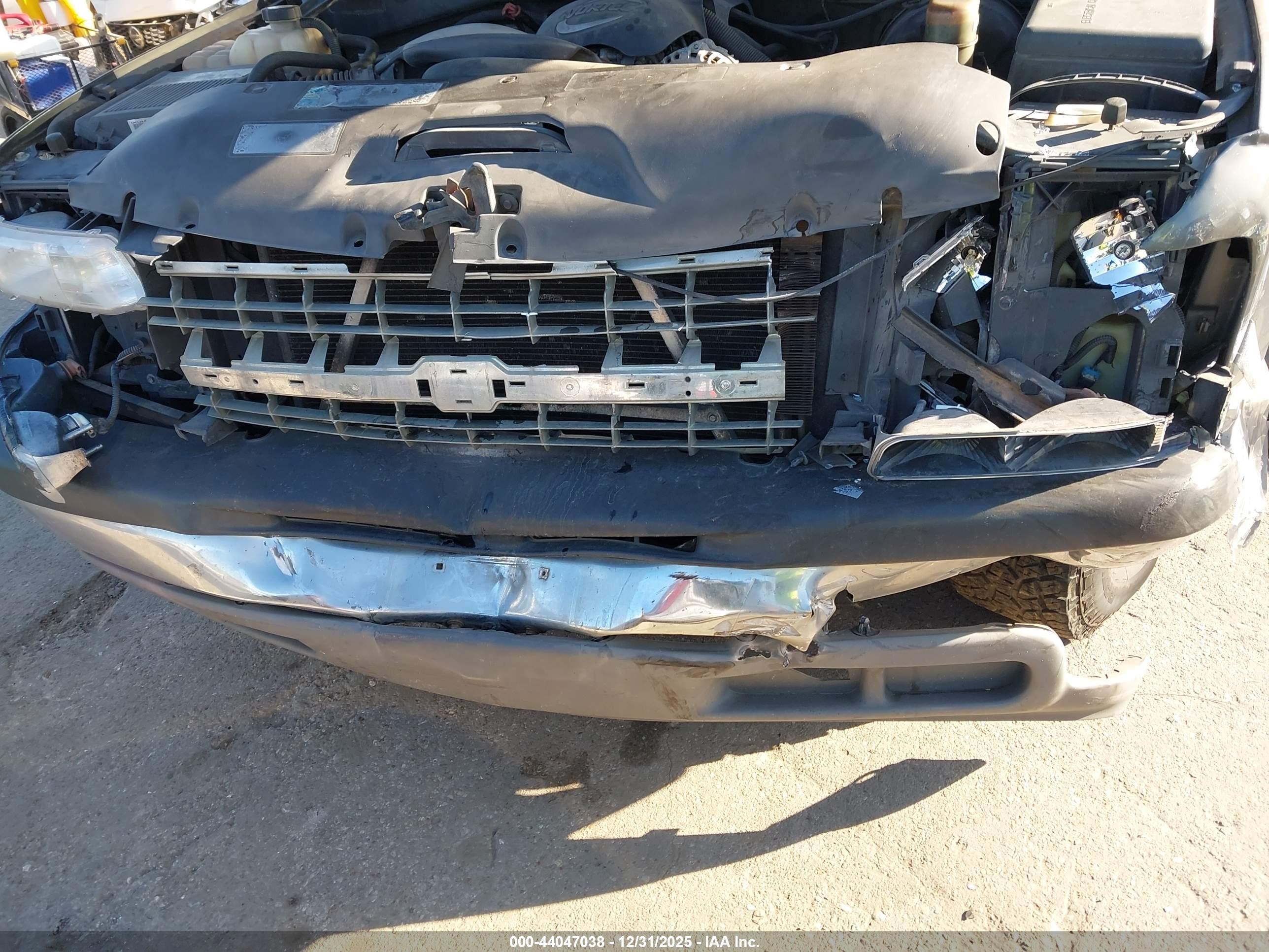 2002 Chevrolet Silverado 1500 Ls Gray vin: 2GCEC19V621218307