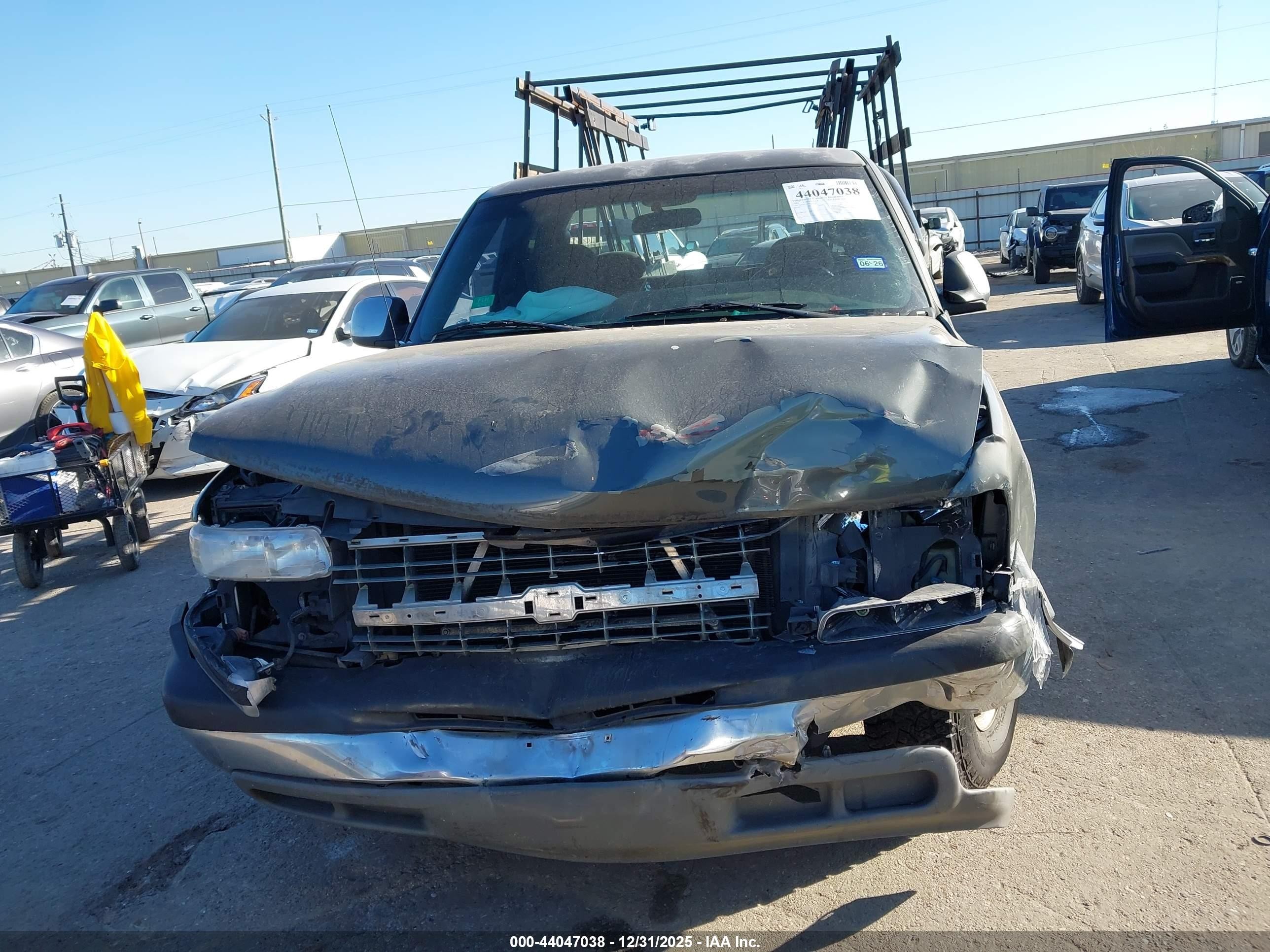 2002 Chevrolet Silverado 1500 Ls Gray vin: 2GCEC19V621218307