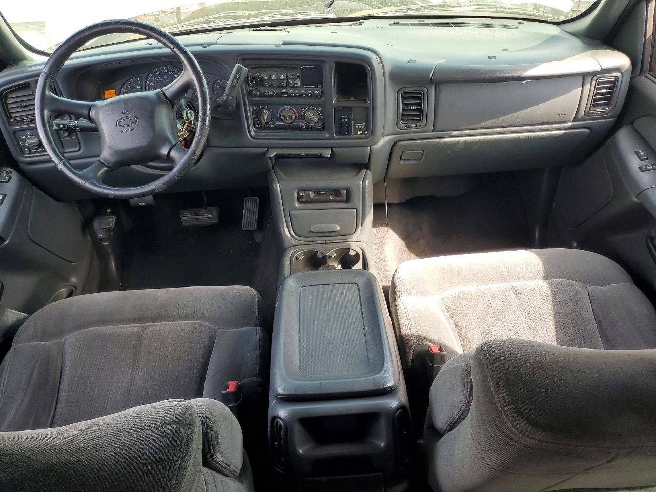 2002 Chevrolet Silverado C1500 Gray vin: 2GCEC19V621330427