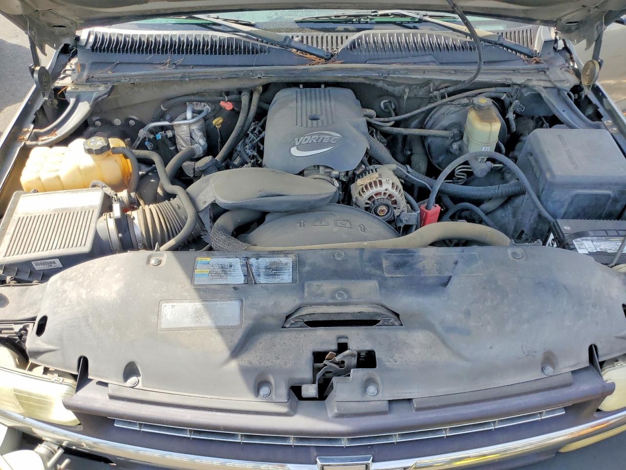 2002 Chevrolet Silverado C1500 Gray vin: 2GCEC19V621330427